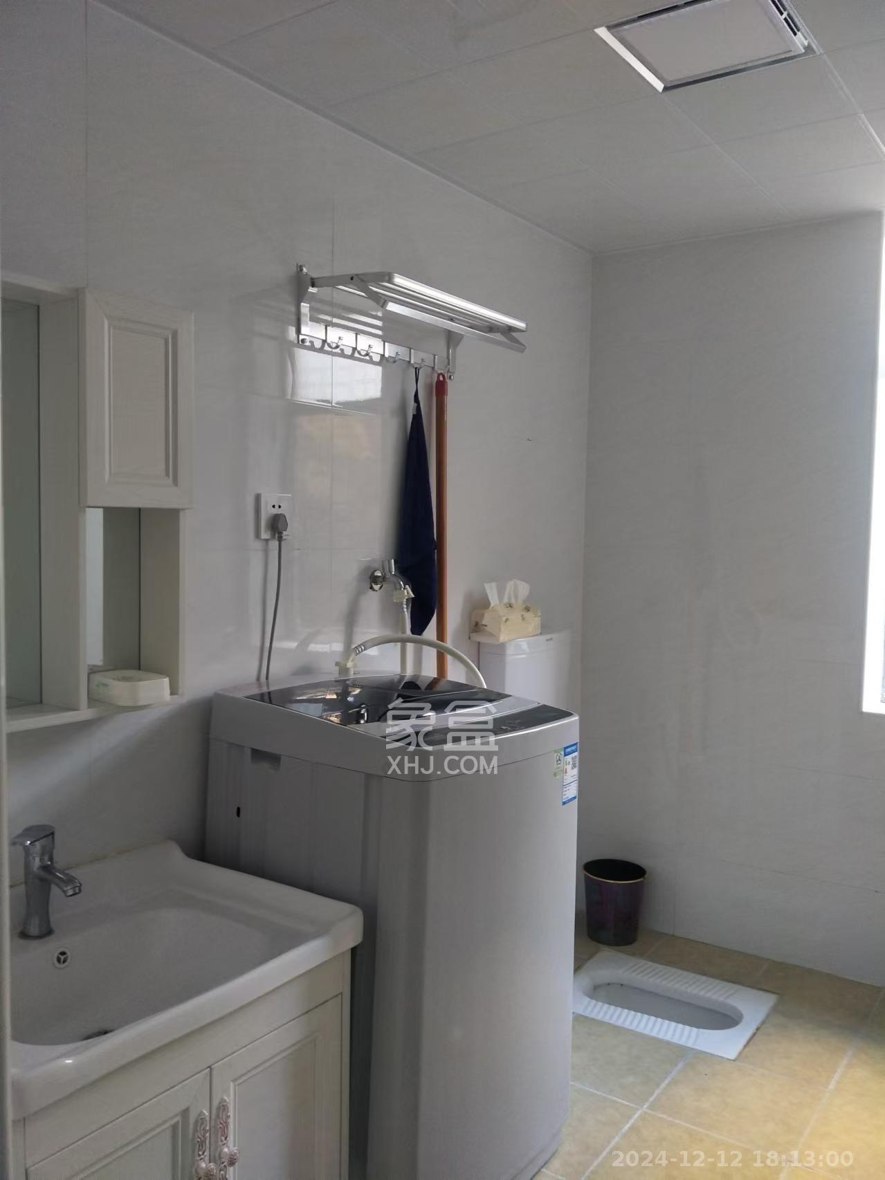 白沙世纪佳园  4室2厅4卫    900.0元/月 白沙世纪佳园  4室2厅4卫    900.0元/月室内图