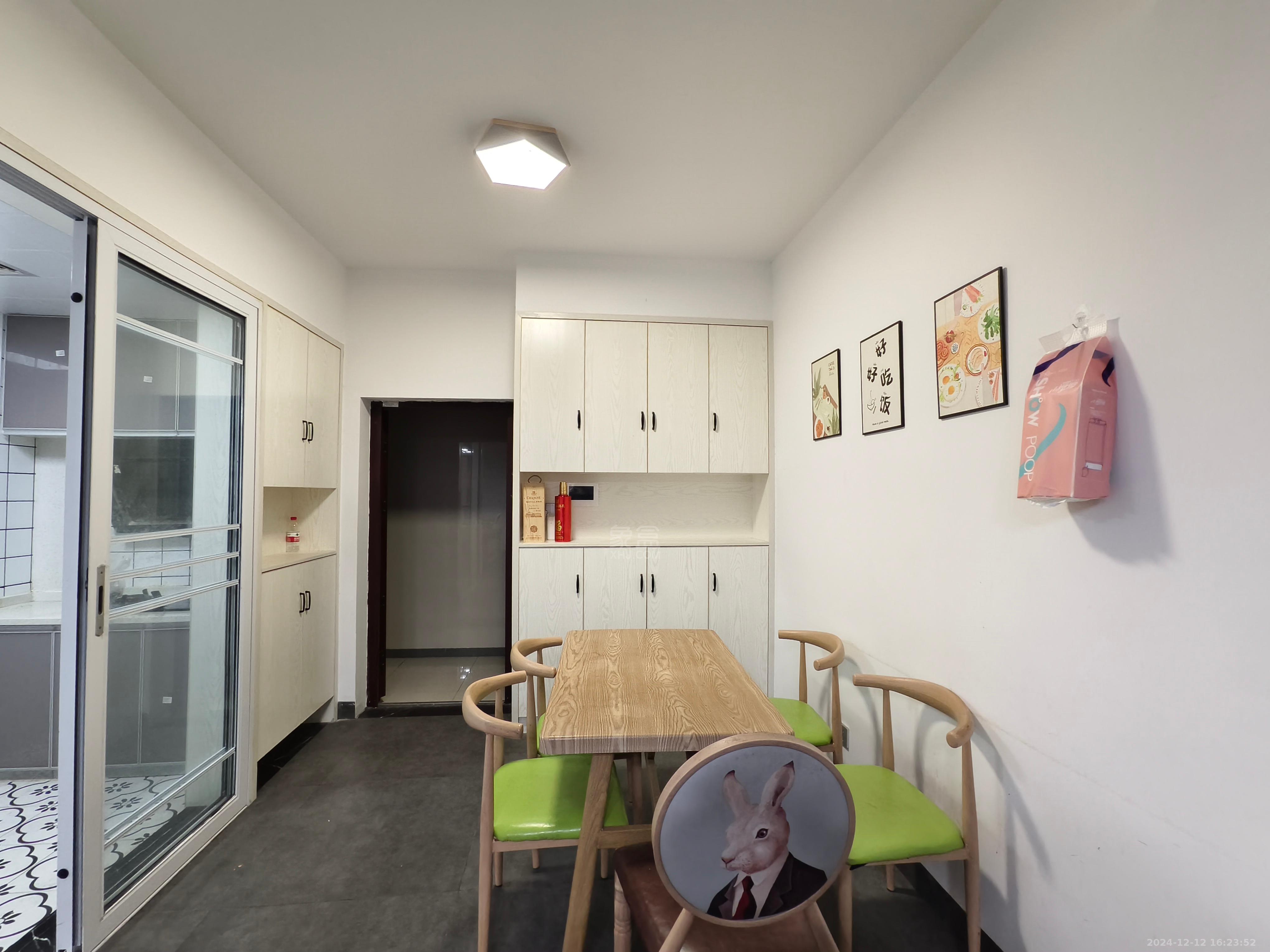 中泰财富湘江 2室1厅1卫 2100.0元/月 中泰财富湘江 2室1厅1卫 2100.0元/月室内图