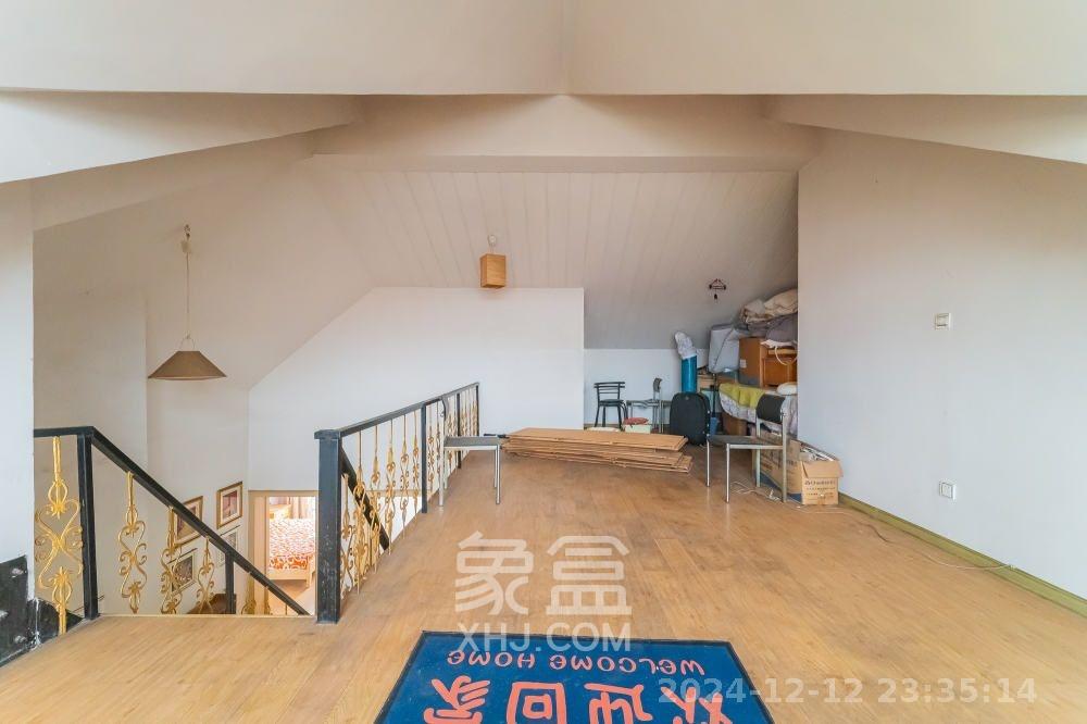 山水人家一二期  3室2廳1衛(wèi)   1500.00元/月室內(nèi)圖