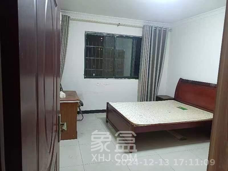 诚兴园 1室1厅1卫 900.0元/月 诚兴园 1室1厅1卫 900.0元/月室内图