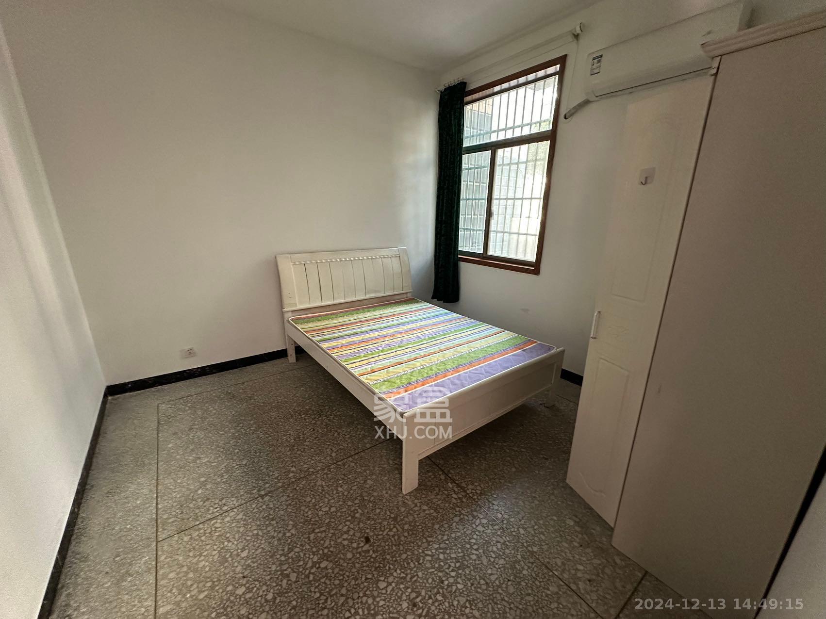 和平小区  2室1厅1卫    1500.0元/月室内图