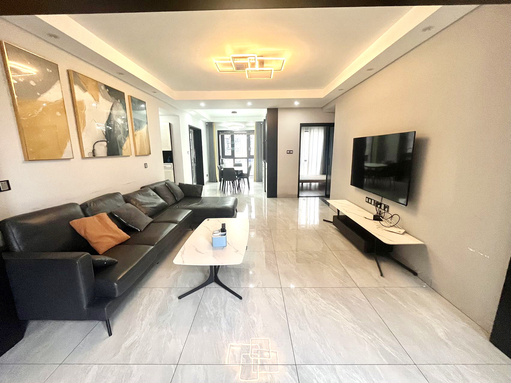 金水湾 1室1厅1卫 2500.0元/月 金水湾 1室1厅1卫 2500.0元/月室内图