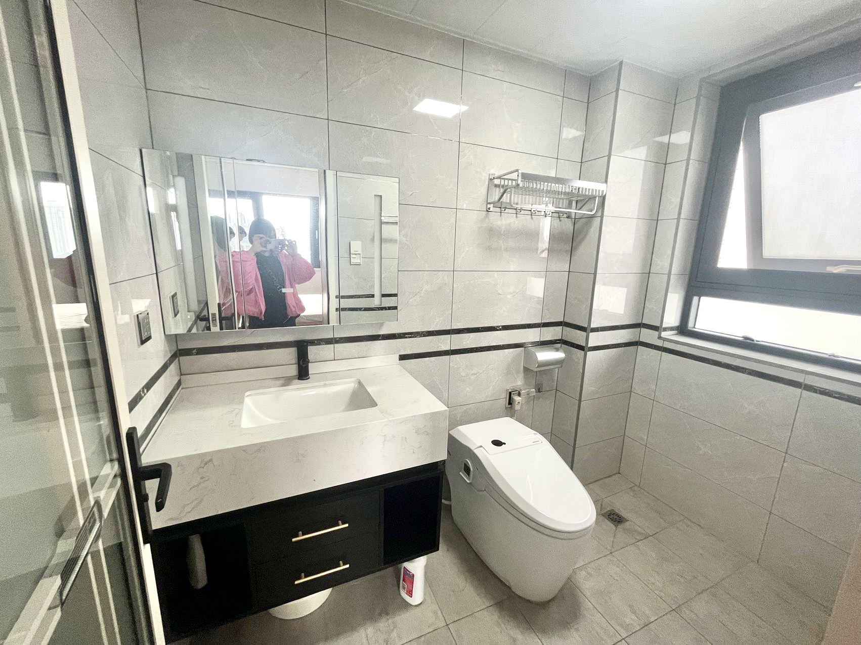 金水湾 1室1厅1卫 2500.0元/月 金水湾 1室1厅1卫 2500.0元/月室内图