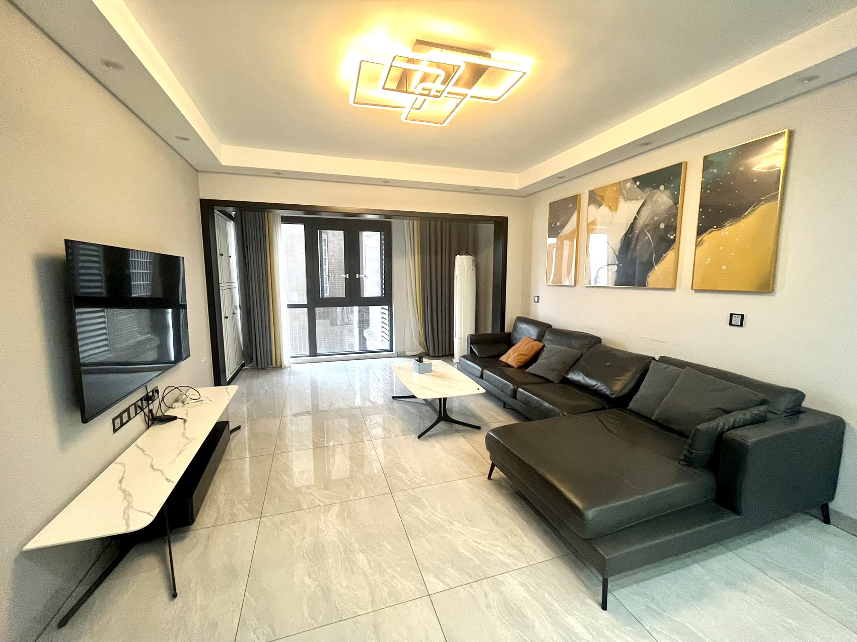 金水湾 1室1厅1卫 2500.0元/月 金水湾 1室1厅1卫 2500.0元/月室内图