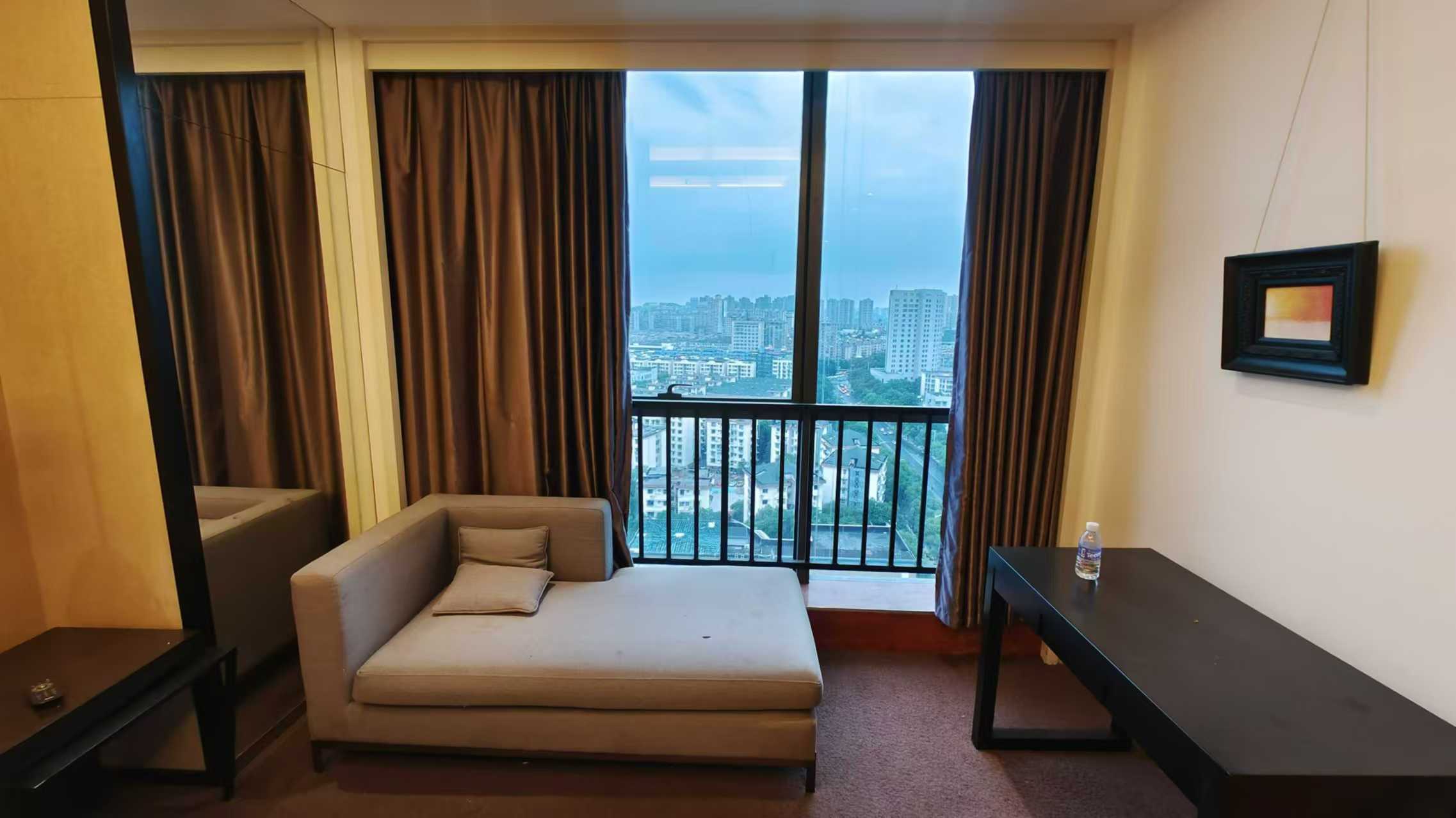 银天国际 1室1厅1卫 24.8万 银天国际 1室1厅1卫 24.8万室内图