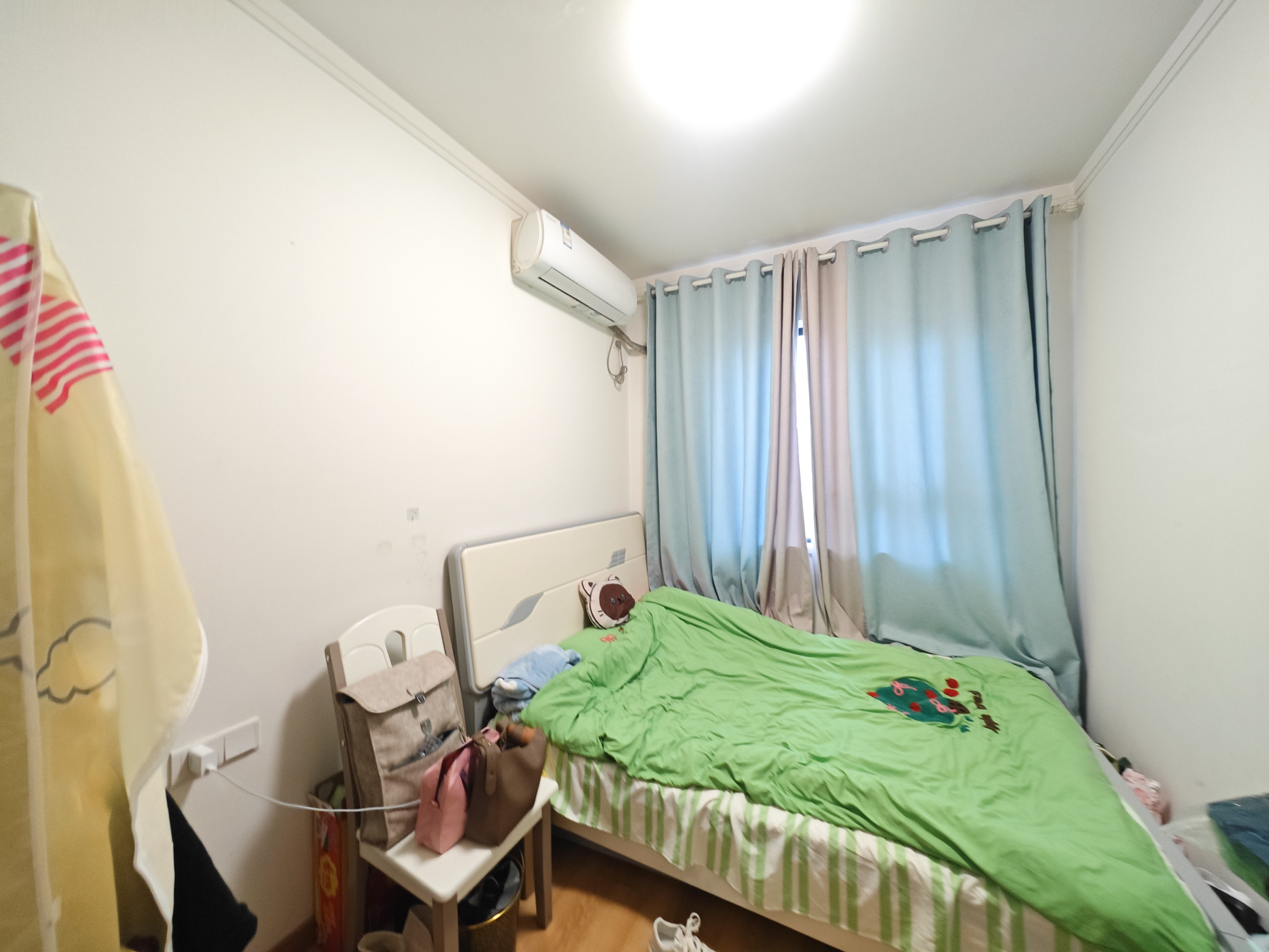 中建嘉和城凤凰台（中建瑞兴家园）  4室2厅2卫   110.00万卧室