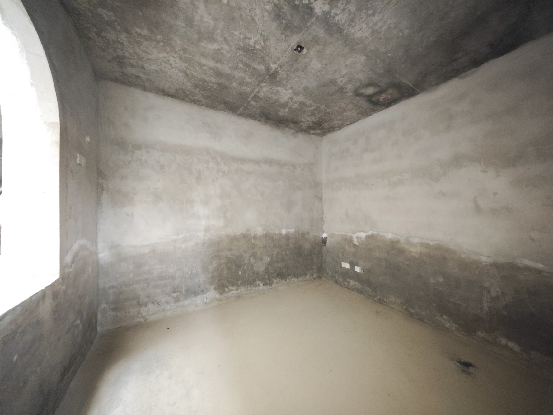 同升湖白竹水乡  5室2厅4卫   236.00万卧室