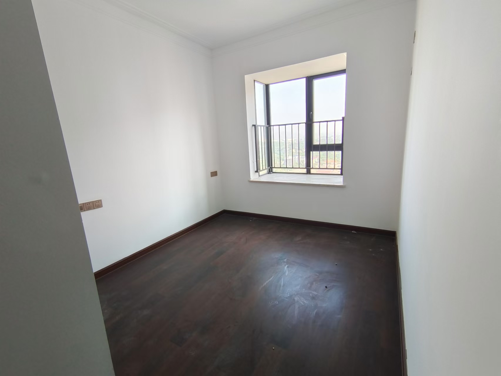 城际空间站 4室2厅2卫 75.0万 城际空间站 4室2厅2卫 75.0万室内图