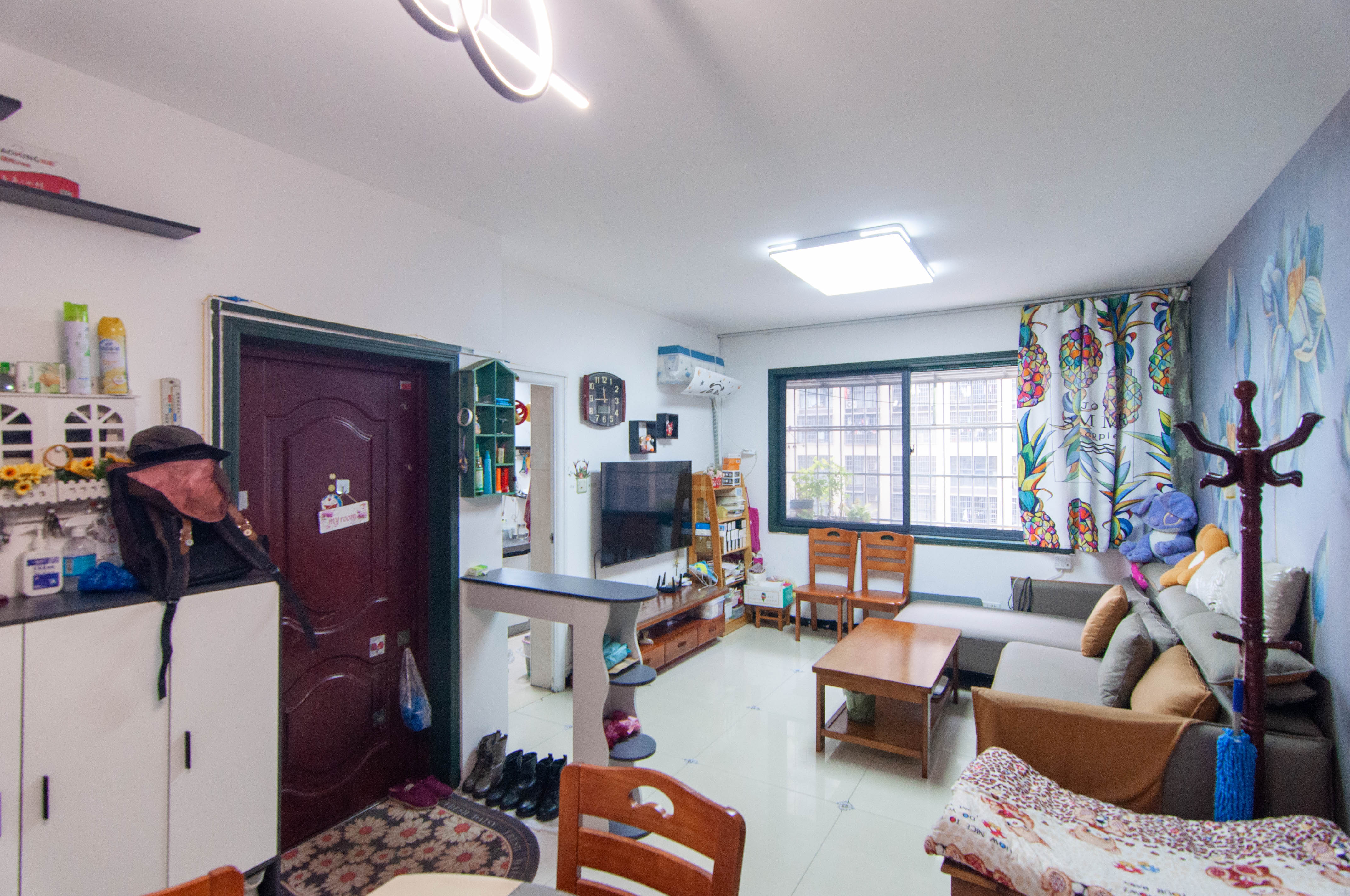 望兴嘉年华(望兴新苑) 2室1厅1卫 63.8万 望兴嘉年华(望兴新苑) 2室1厅1卫 63.8万客厅