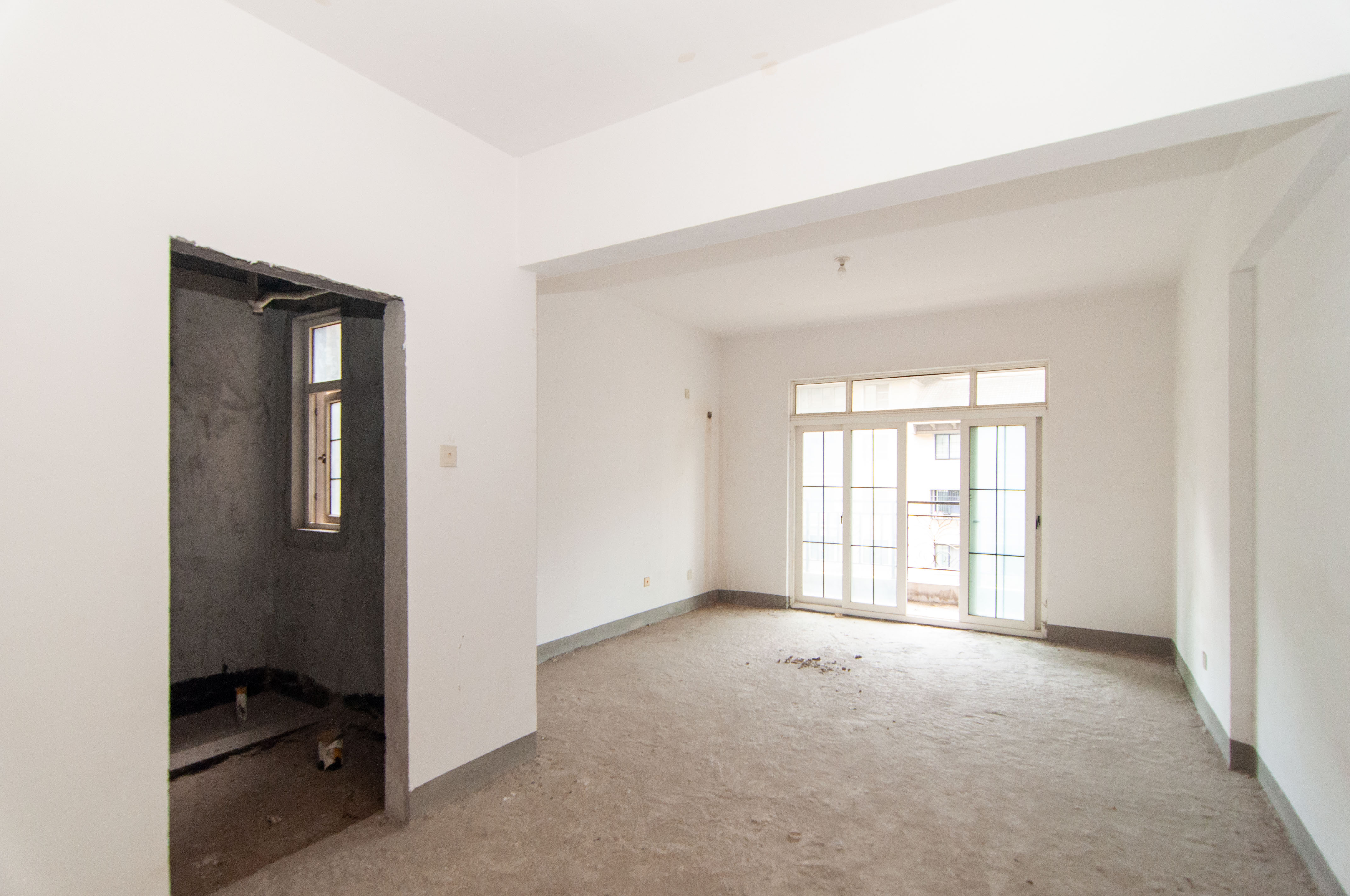 沁园春御院  3室2厅2卫    185.0万其他