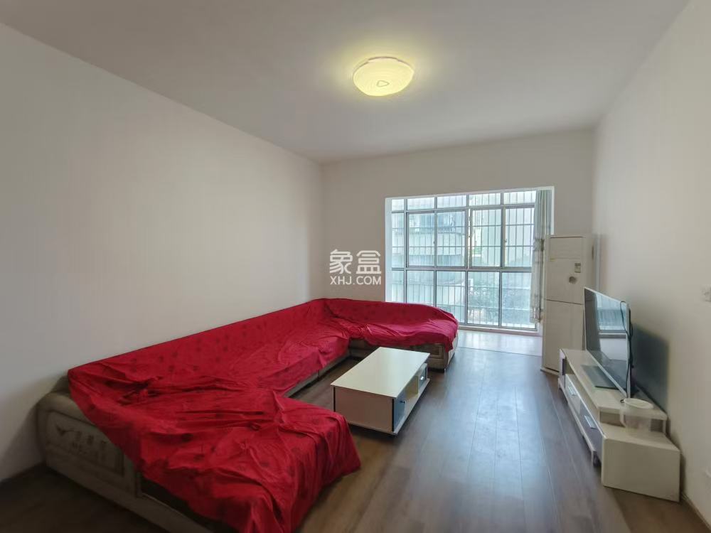 金茂尚都天台路123号 2室2厅1卫 42.0万 金茂尚都天台路123号 2室2厅1卫 42.0万室内图