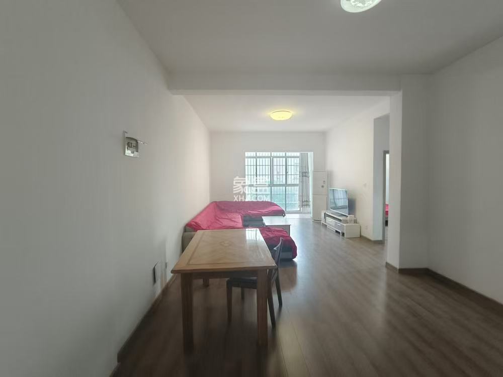 金茂尚都天台路123号 2室2厅1卫 42.0万 金茂尚都天台路123号 2室2厅1卫 42.0万室内图