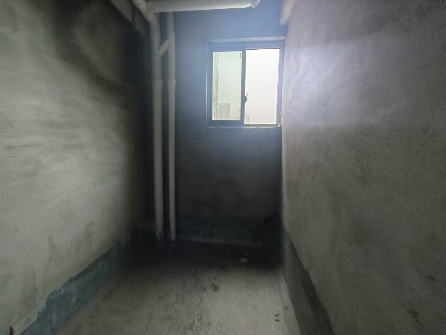 山水华庭  3室2厅2卫   64.80万室内图