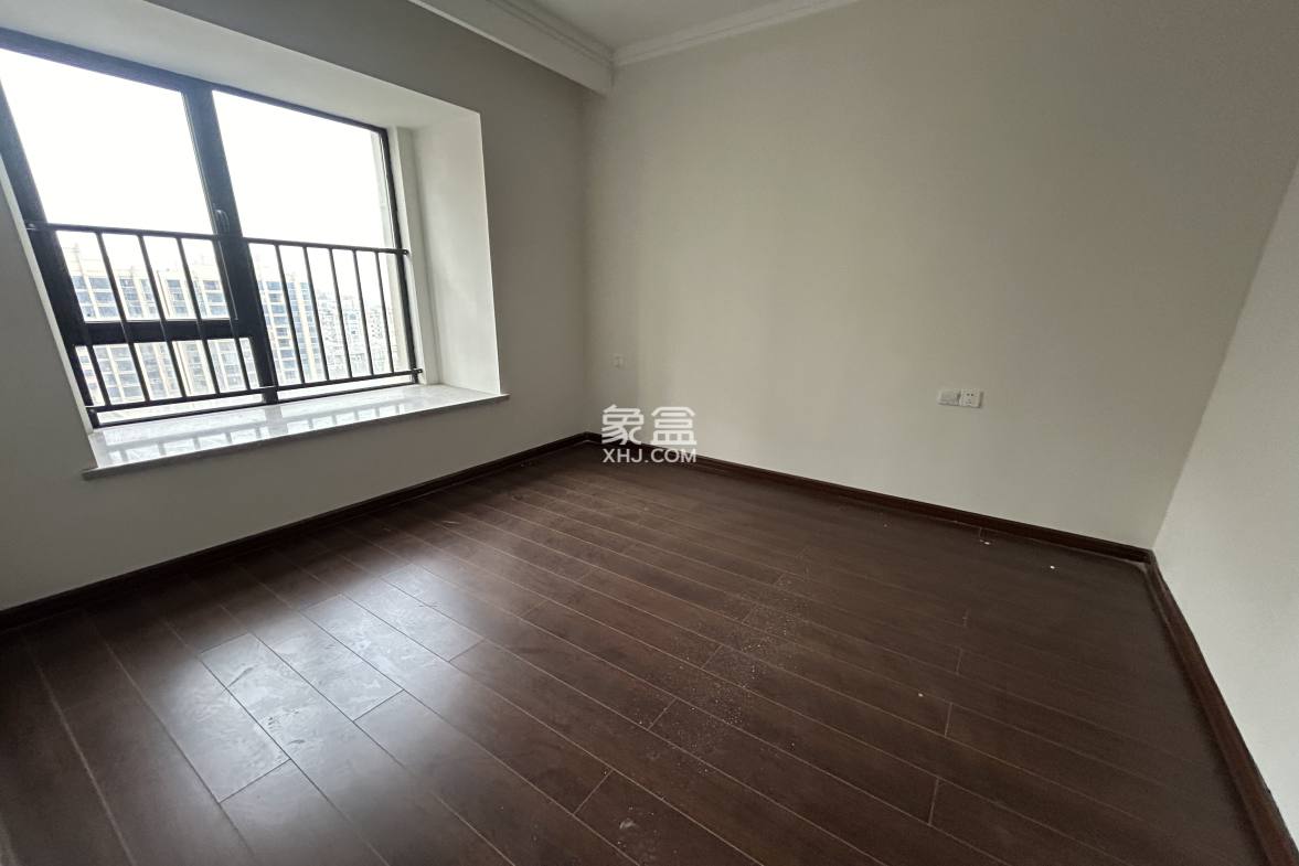 荣盛碧桂园铂悦府 3室2厅2卫 90.0万 荣盛碧桂园铂悦府 3室2厅2卫 90.0万室内图