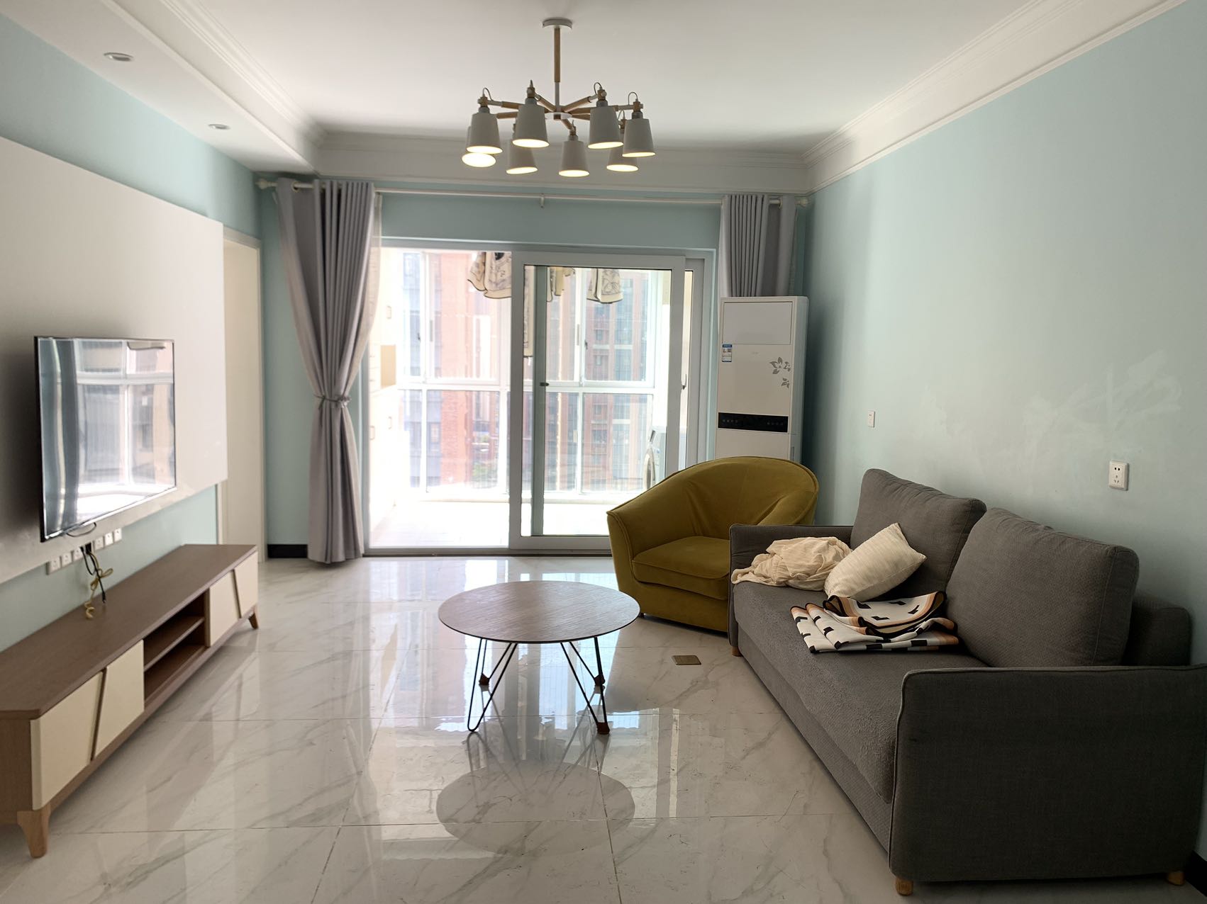 哈佛小镇(五矿哈佛小镇)  3室2厅1卫    2200.0元/月 哈佛小镇(五矿哈佛小镇)  3室2厅1卫    2200.0元/月