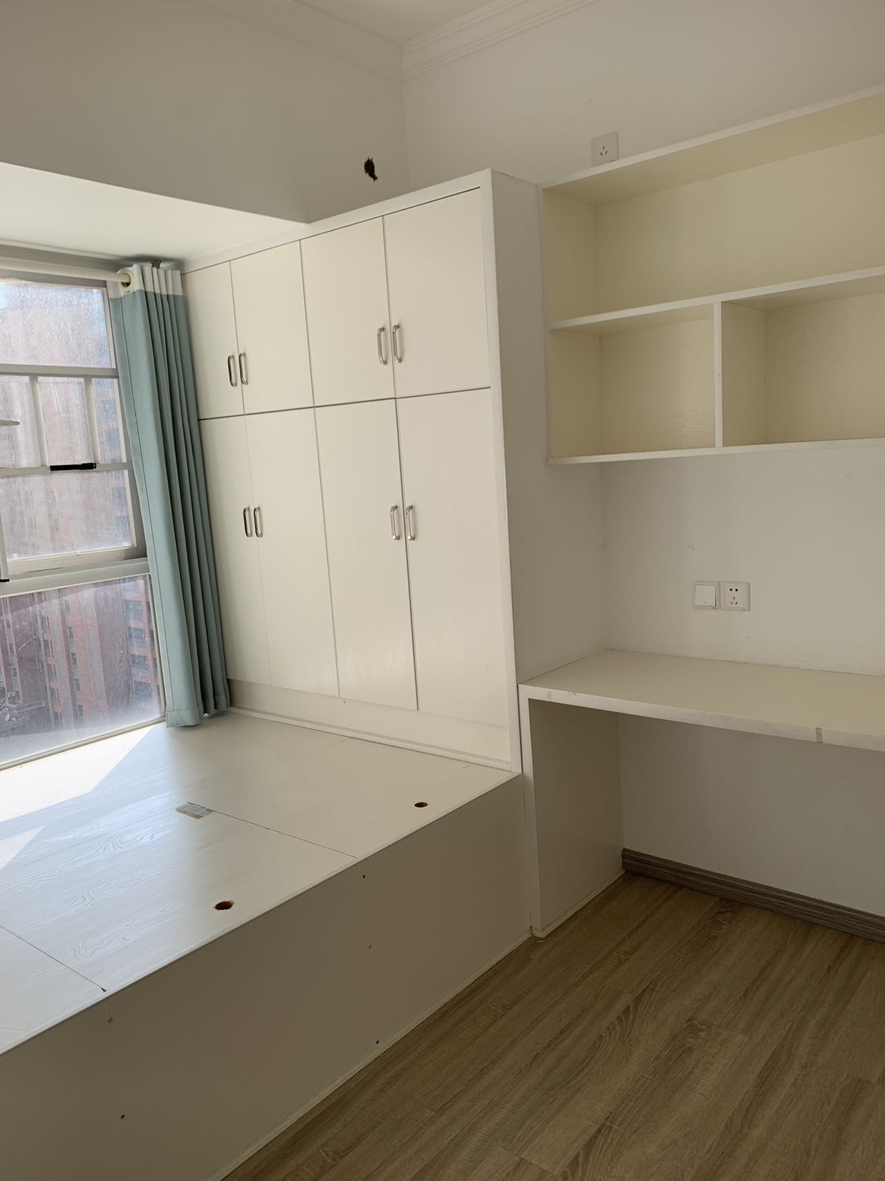 哈佛小镇(五矿哈佛小镇) 3室2厅1卫 2200.0元/月 哈佛小镇(五矿哈佛小镇) 3室2厅1卫 2200.0元/月室内图