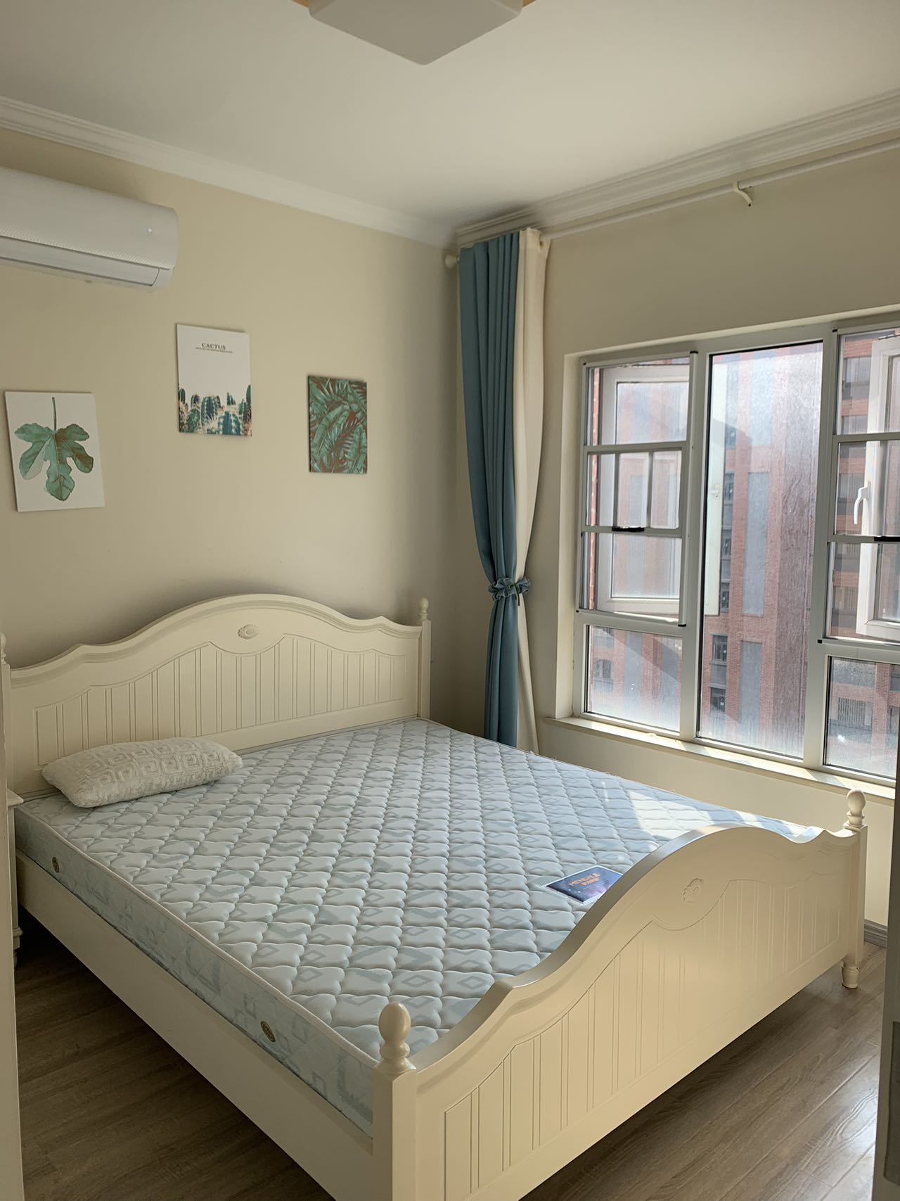 哈佛小镇(五矿哈佛小镇) 3室2厅1卫 2200.0元/月 哈佛小镇(五矿哈佛小镇) 3室2厅1卫 2200.0元/月室内图