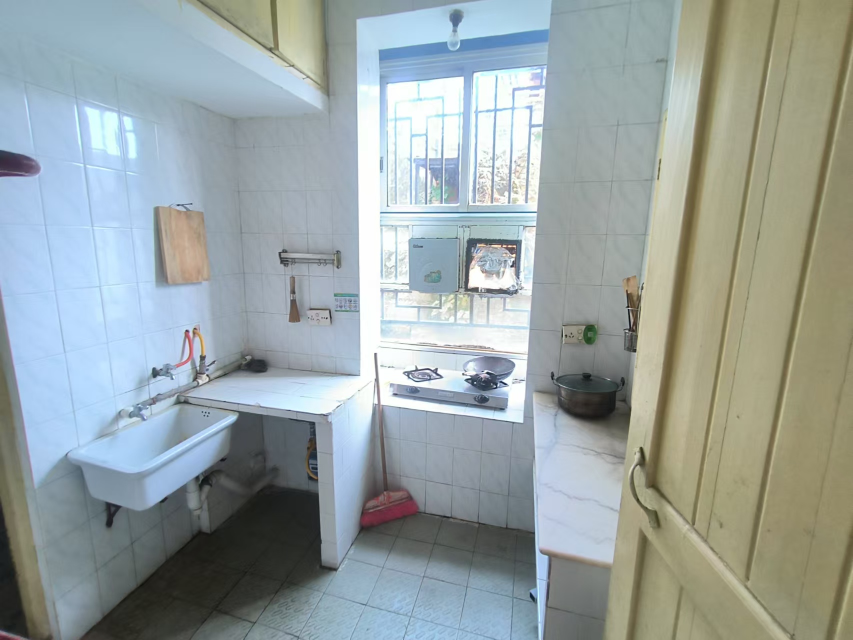 大椿桥散盘 3室1厅1卫 1800.0元/月 大椿桥散盘 3室1厅1卫 1800.0元/月室内图