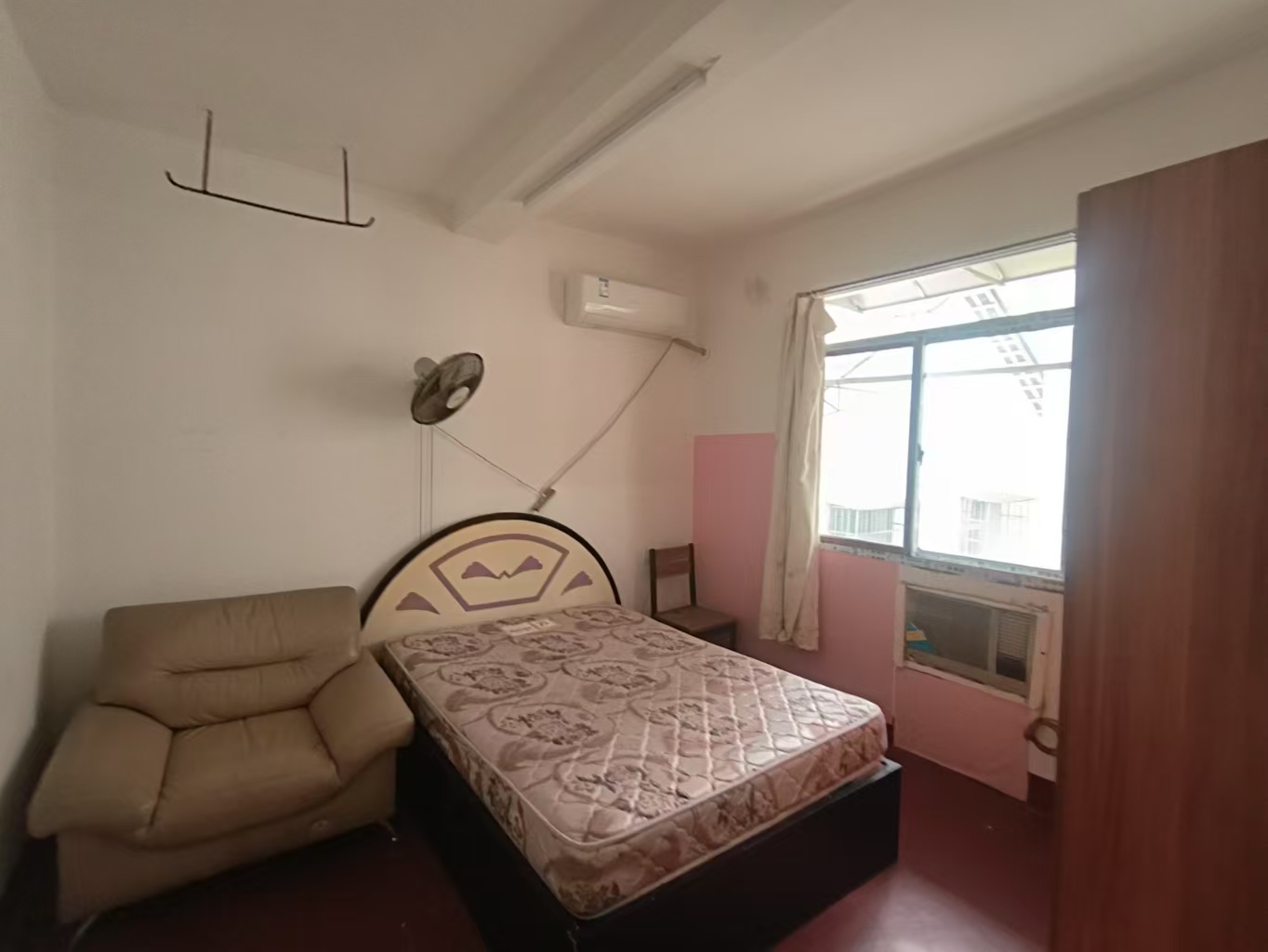 大椿桥散盘 3室1厅1卫 1800.0元/月 大椿桥散盘 3室1厅1卫 1800.0元/月室内图