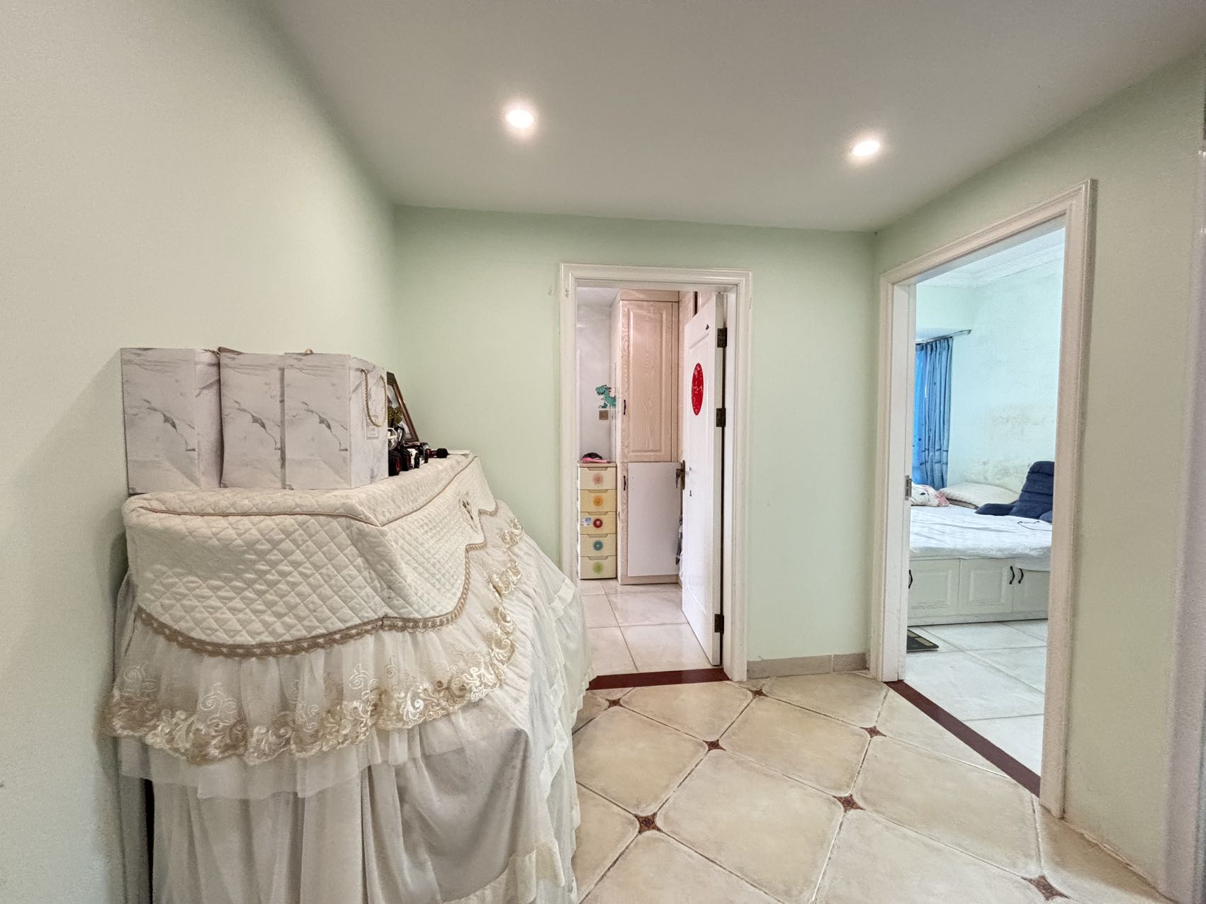 颐养公社阳光城  3室2厅2卫    195.0万 颐养公社阳光城  3室2厅2卫    195.0万室内图