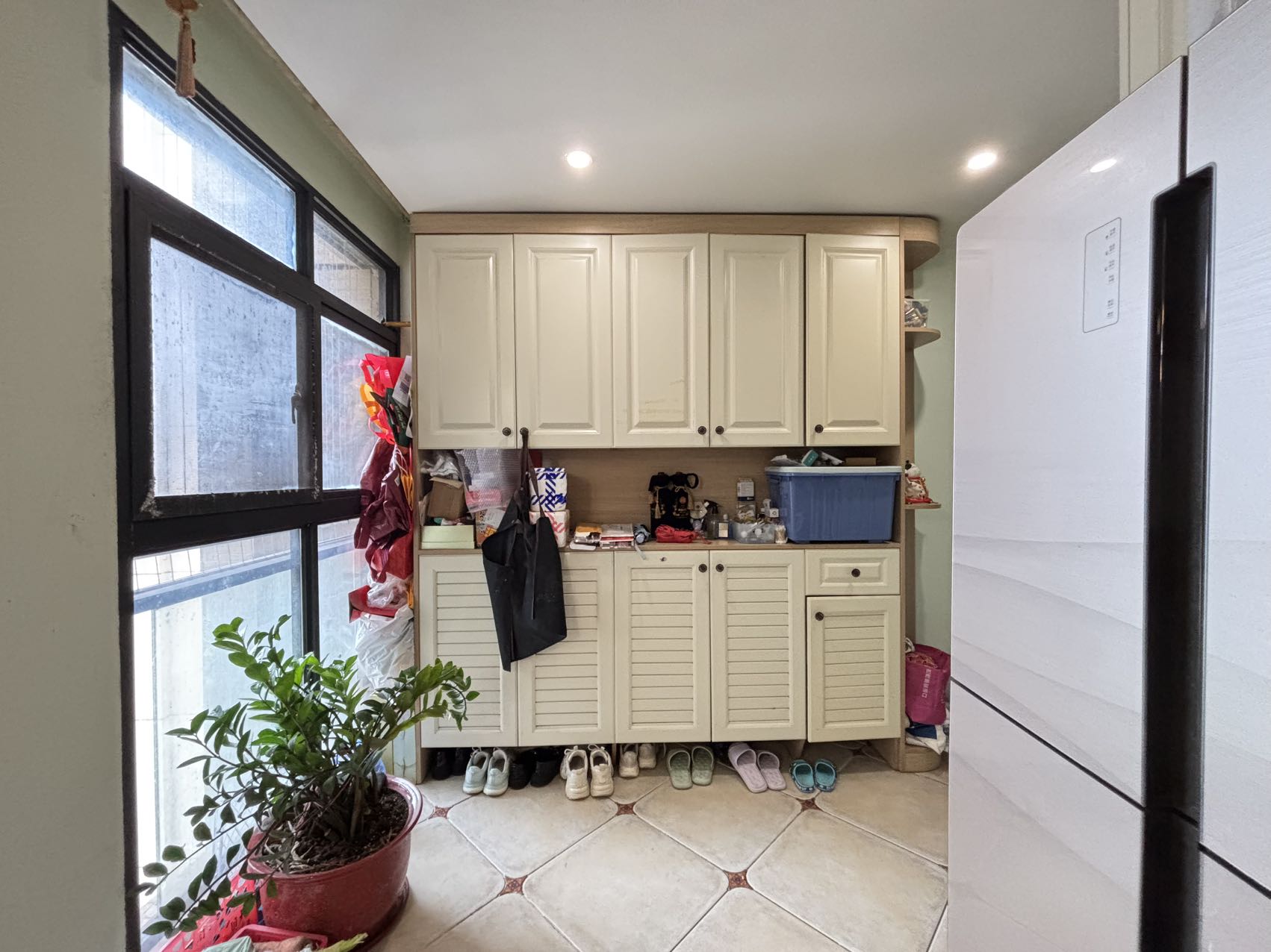 颐养公社阳光城  3室2厅2卫    195.0万 颐养公社阳光城  3室2厅2卫    195.0万室内图