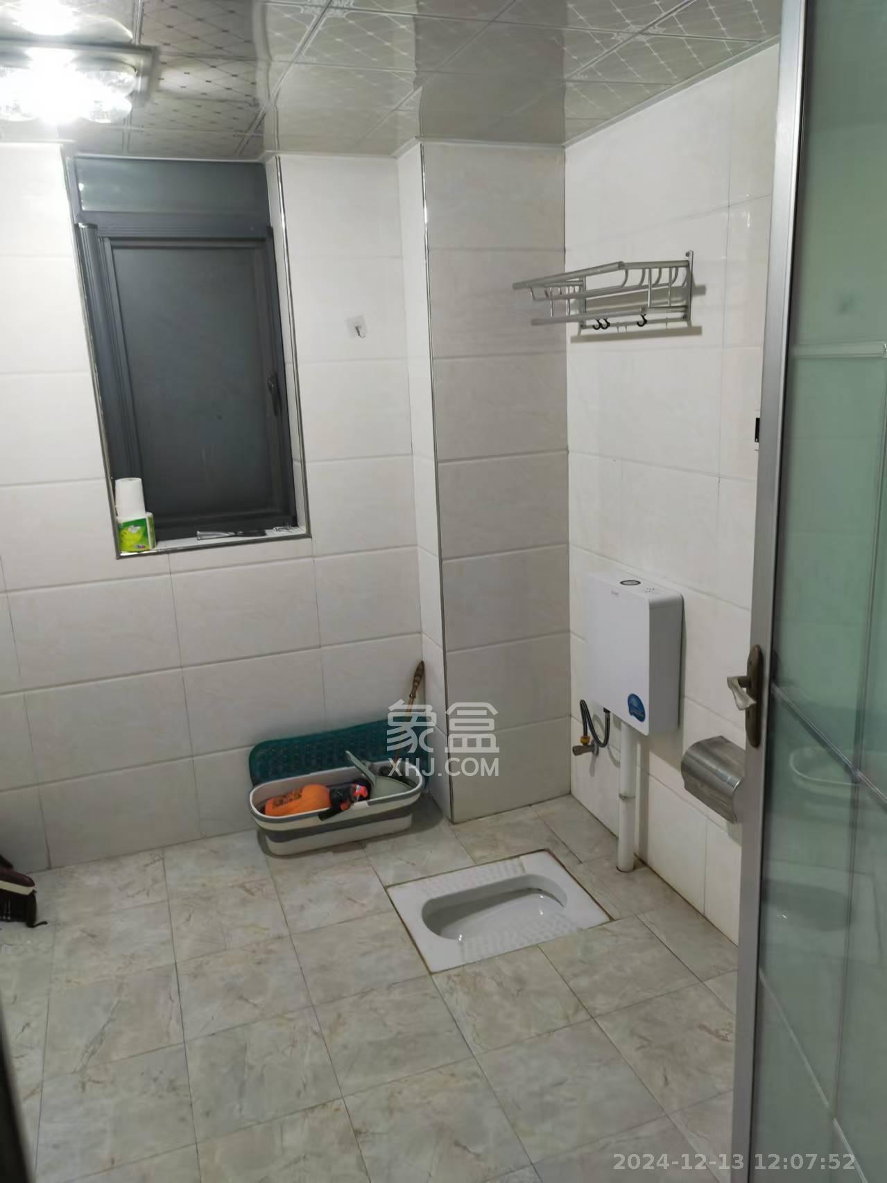 都市兰亭 3室2厅1卫 2200.0元/月 都市兰亭 3室2厅1卫 2200.0元/月室内图