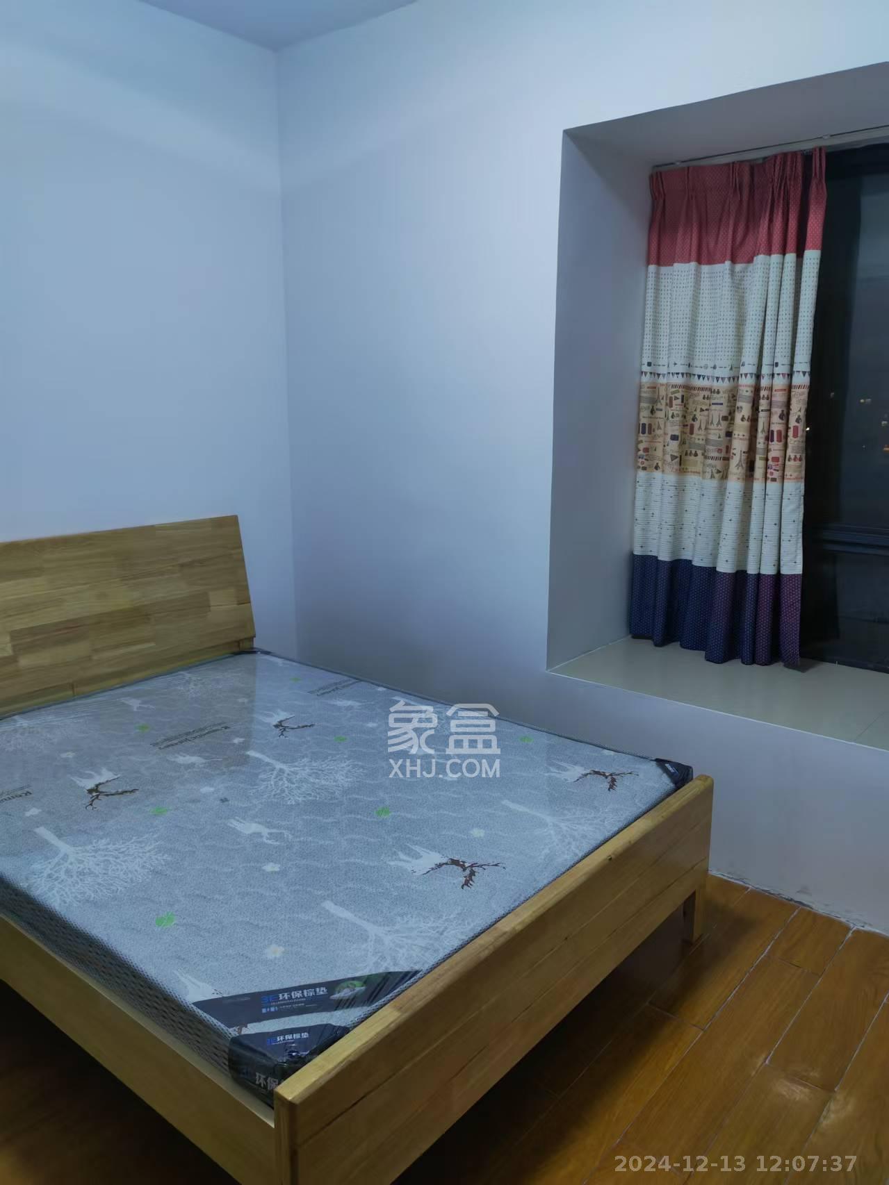 都市兰亭  3室2厅1卫    2200.0元/月室内图