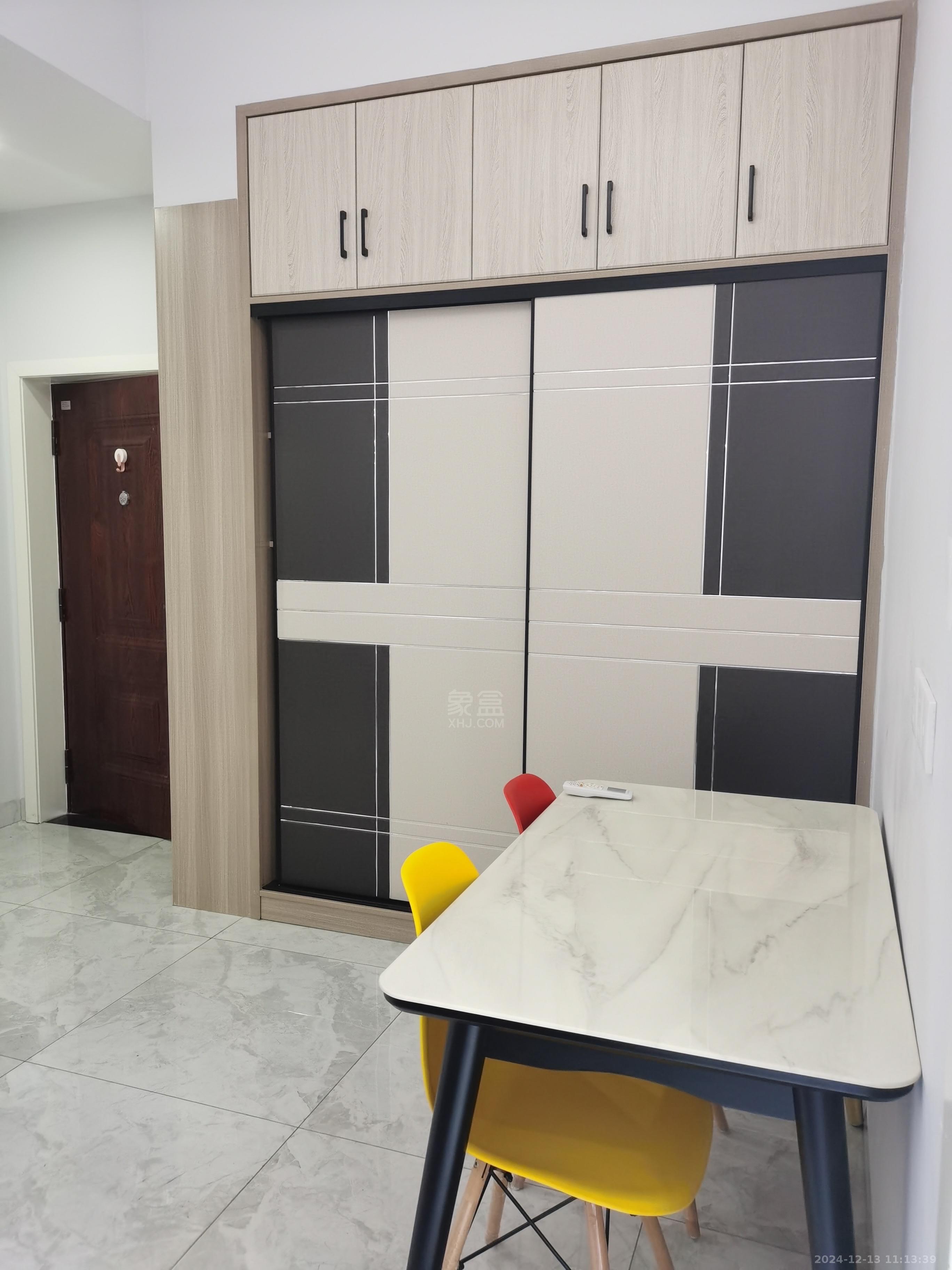 流金岁月-华晨国际 1室1厅1卫 1500.00元/月 流金岁月-华晨国际 1室1厅1卫 1500.00元/月室内图