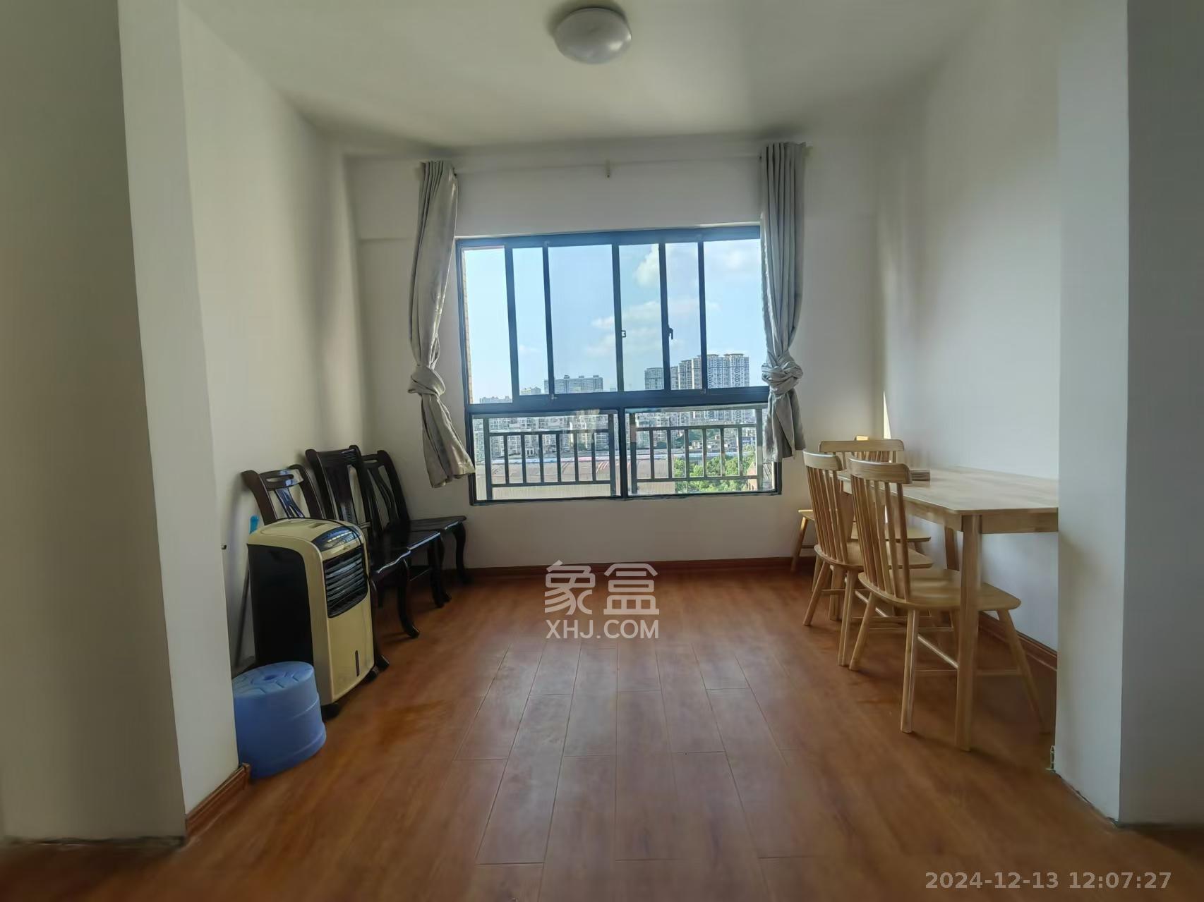 都市兰亭 3室2厅1卫 2200.0元/月 都市兰亭 3室2厅1卫 2200.0元/月室内图