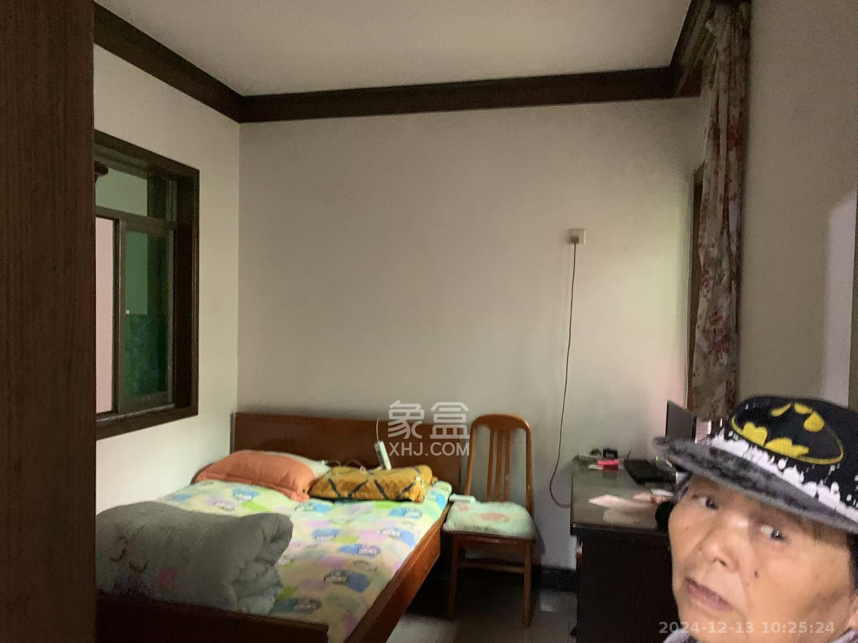 和平小区  3室2厅1卫    1500.0元/月室内图