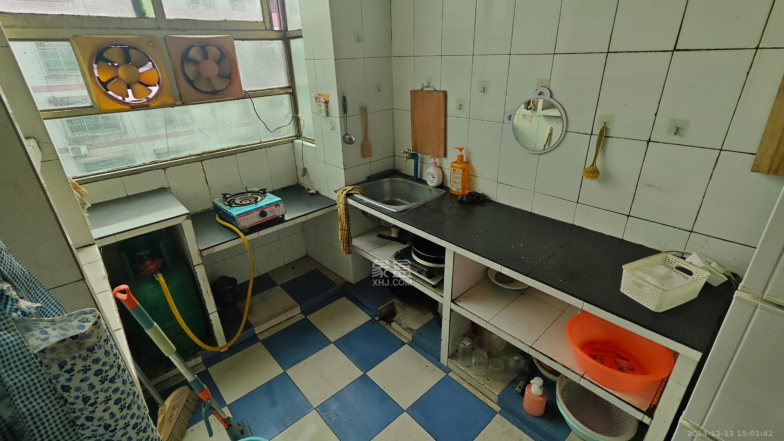 红星糖酒城 1室0厅0卫 1200.0元/月 红星糖酒城 1室0厅0卫 1200.0元/月室内图