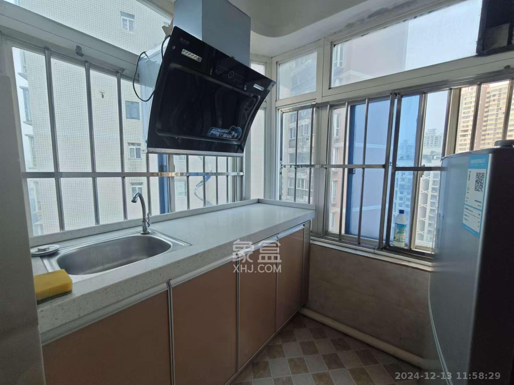 湘凯石化大厦 1室1厅1卫 680.0元/月 湘凯石化大厦 1室1厅1卫 680.0元/月室内图