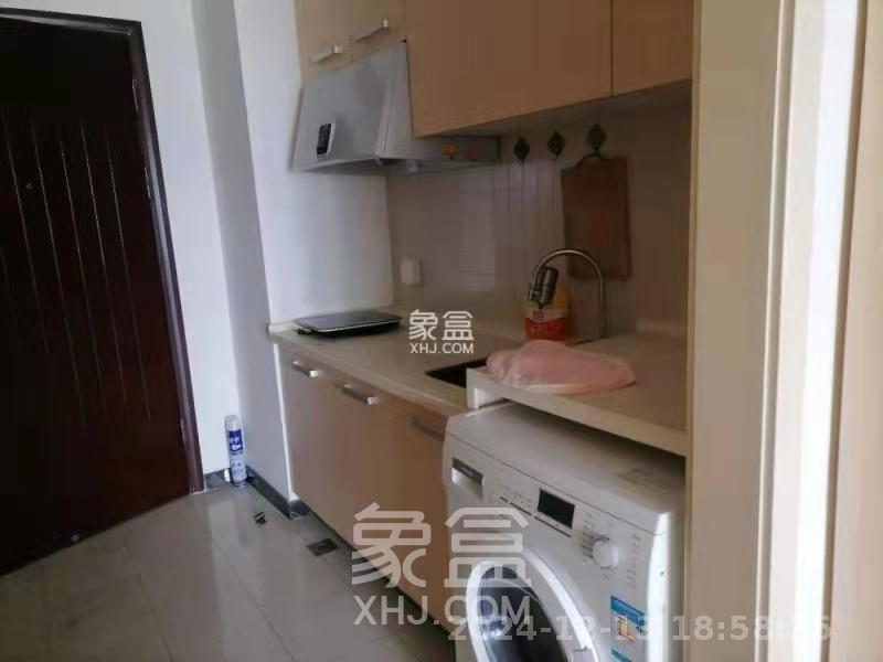 融科檀香山(融科紫檀、香山国际) 1室1厅1卫 1700.0元/月 融科檀香山(融科紫檀、香山国际) 1室1厅1卫 1700.0元/月室内图