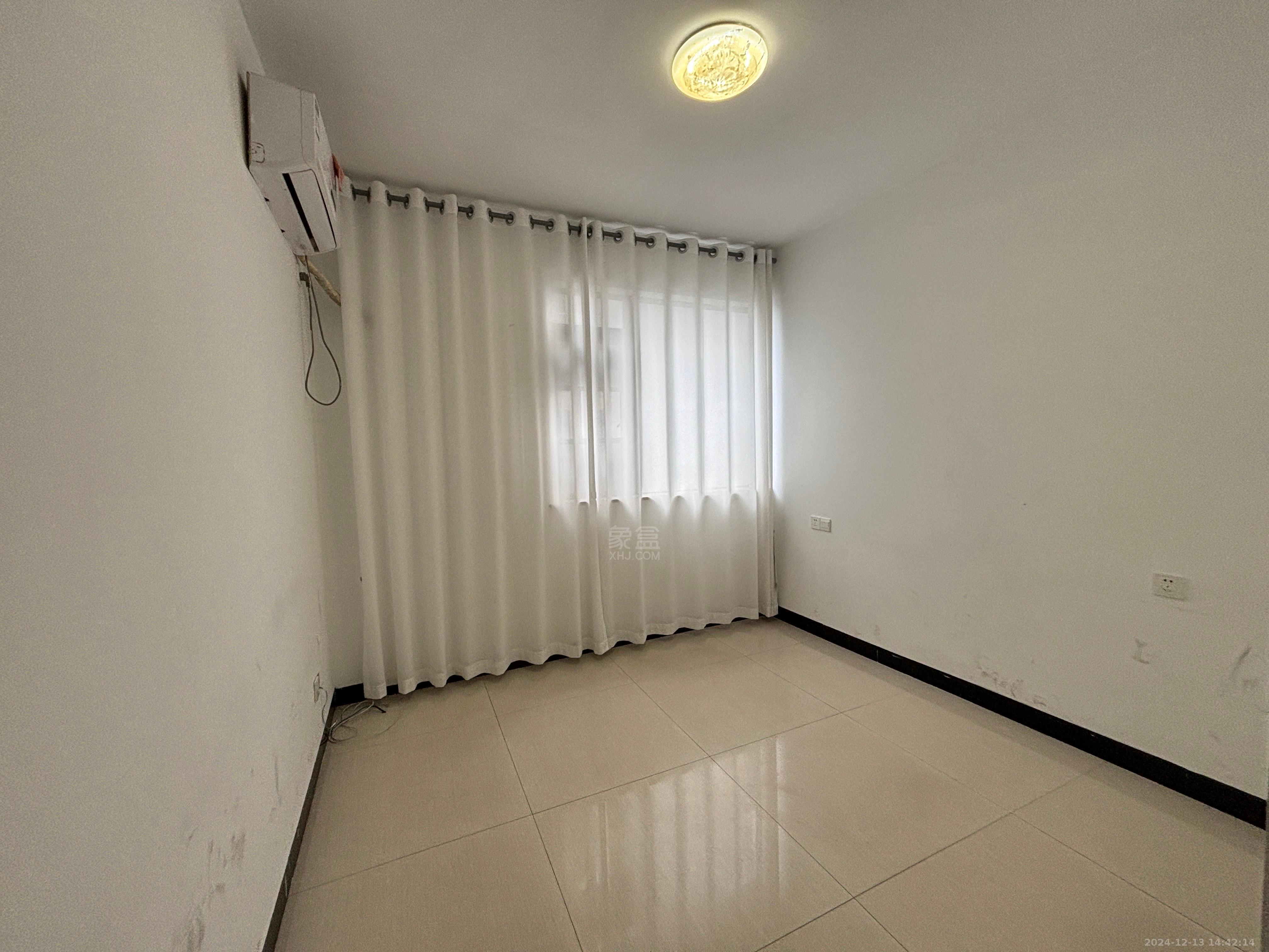 华晨御园 3室1厅1卫 1600.0元/月 华晨御园 3室1厅1卫 1600.0元/月室内图