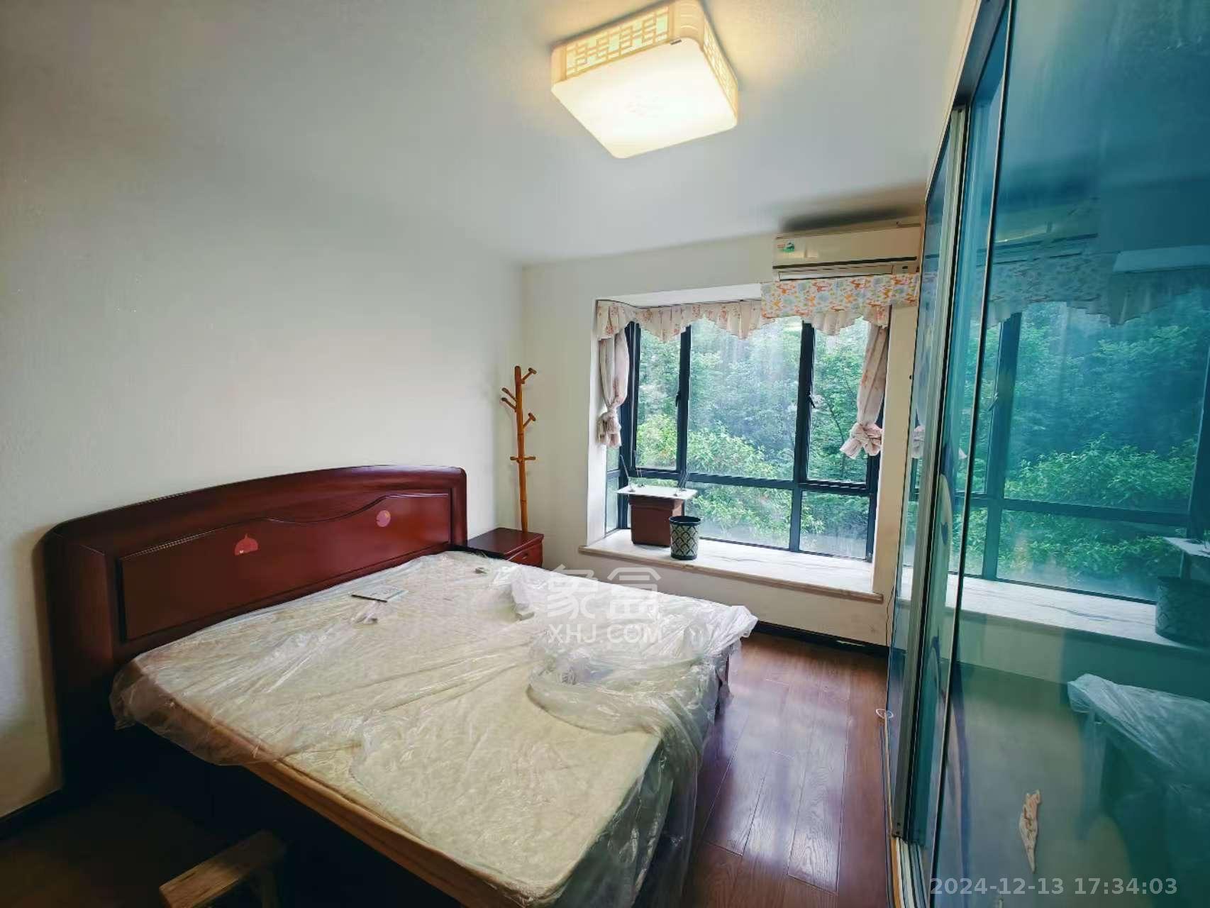 西子花苑 3室2厅2卫 2800.0元/月 西子花苑 3室2厅2卫 2800.0元/月室内图