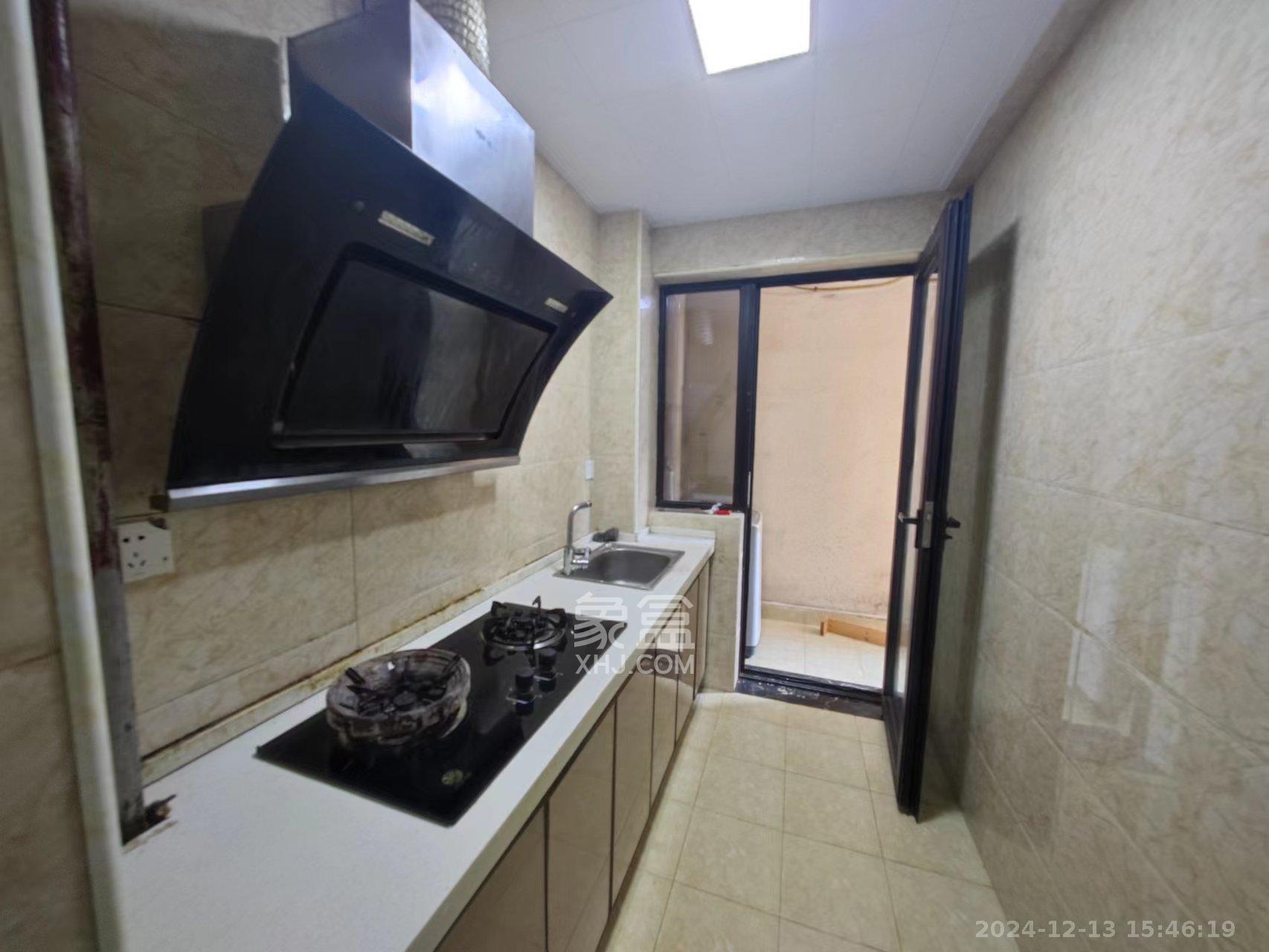 协信星澜汇 4室2厅2卫 3400.0元/月 协信星澜汇 4室2厅2卫 3400.0元/月室内图