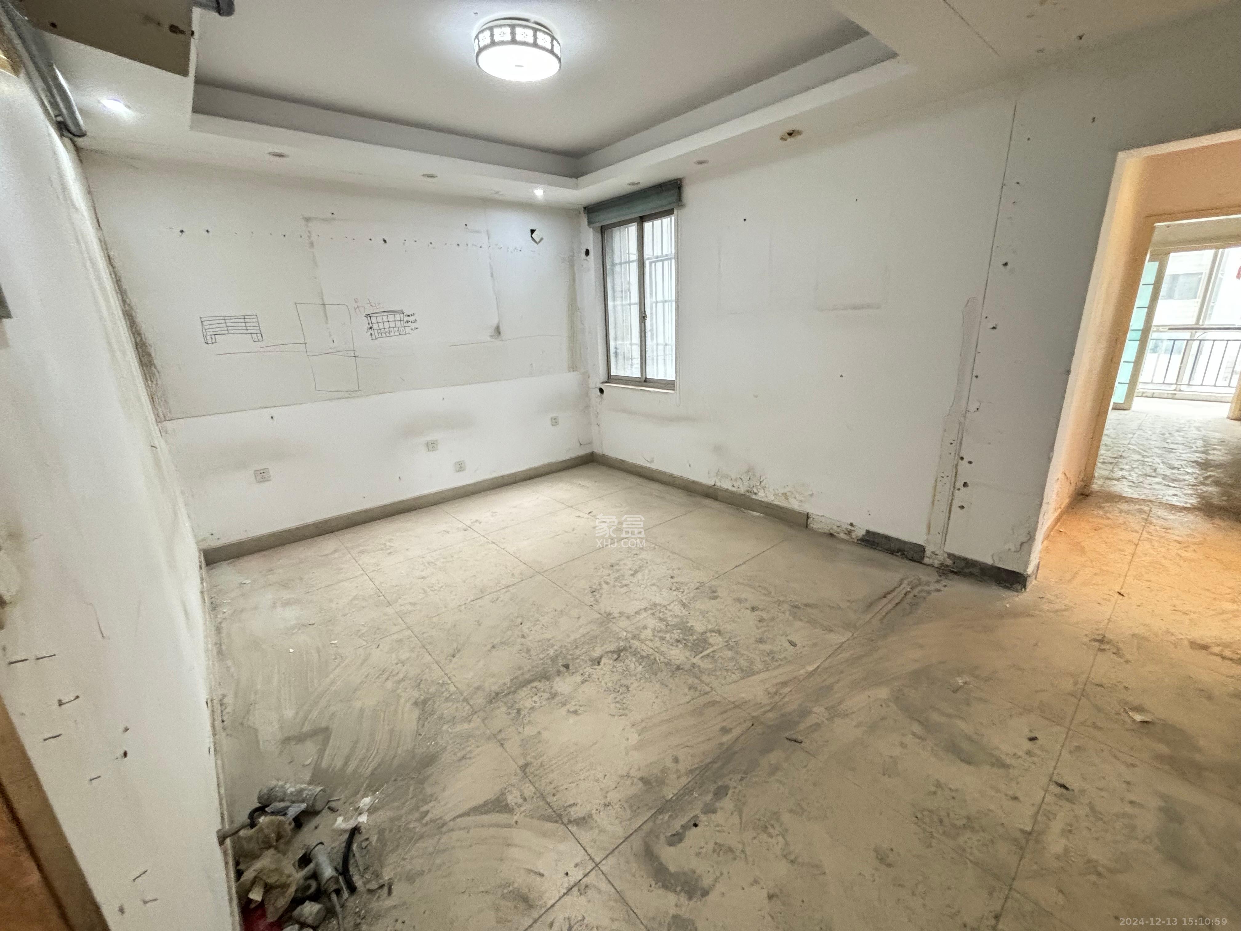 新世界百货(湖南供销大厦)  1室1厅1卫    7000.0元/月 新世界百货(湖南供销大厦)  1室1厅1卫    7000.0元/月室内图