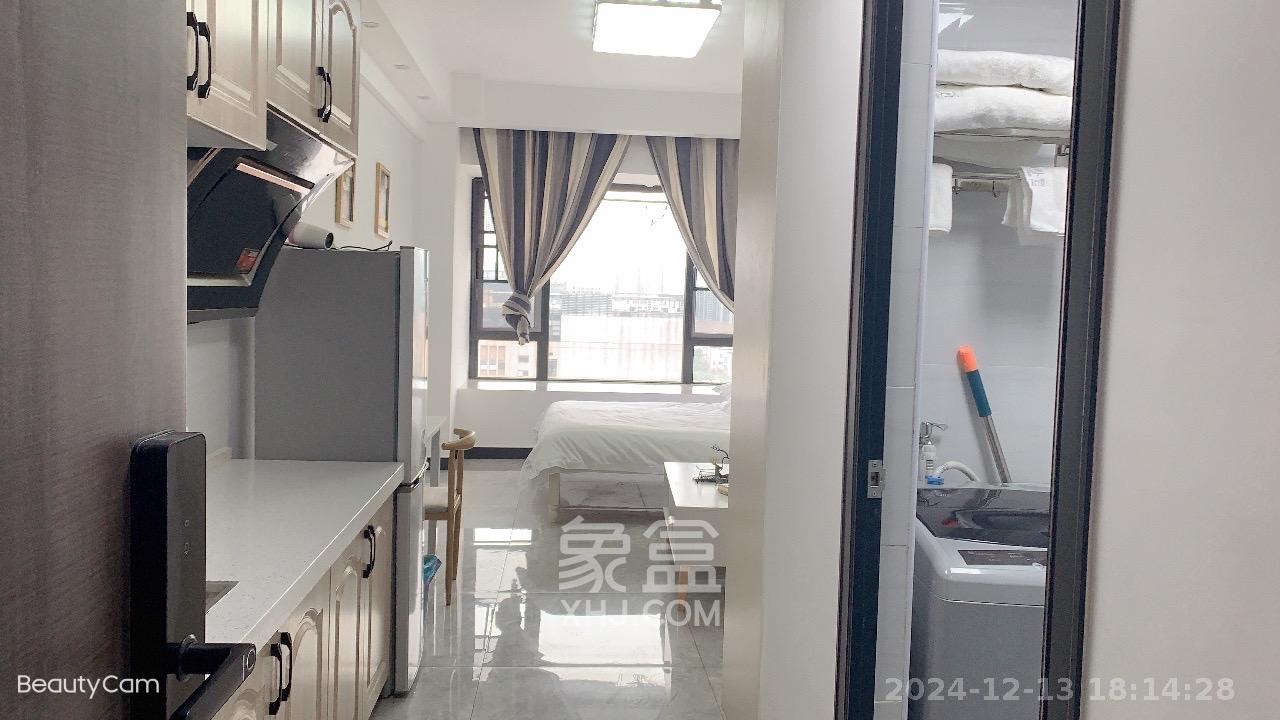 龙湖湘江星座（祺鑫星座公寓）  1室1厅1卫   1600.00元/月室内图