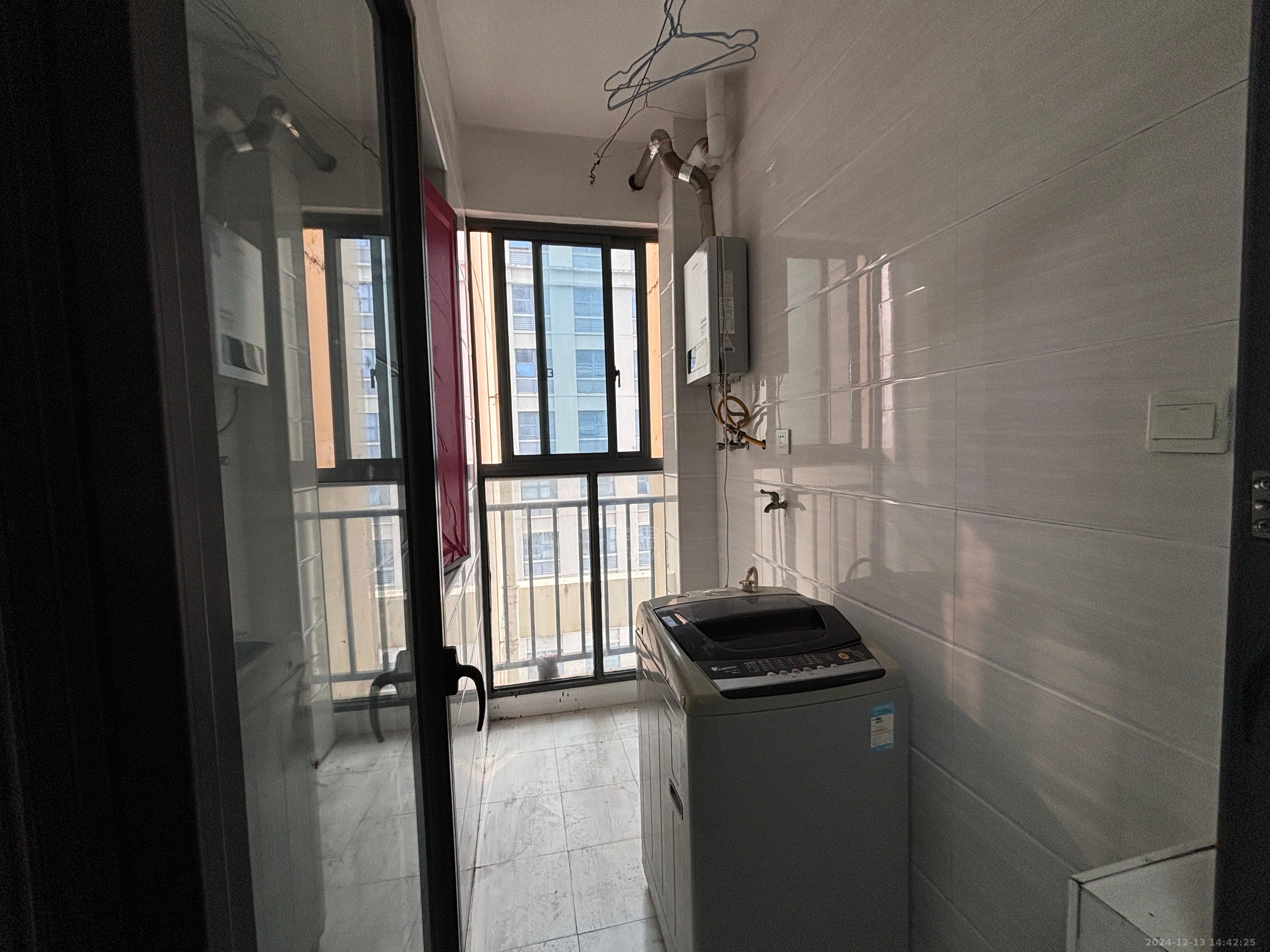 华晨御园 3室1厅1卫 1600.0元/月 华晨御园 3室1厅1卫 1600.0元/月室内图