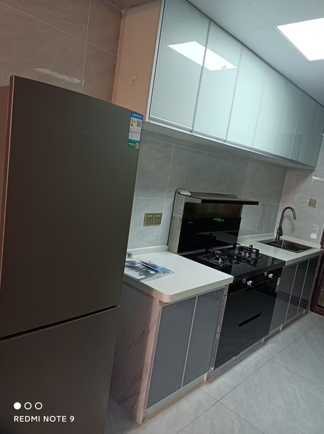 新九龙环球商业广场  2室1厅1卫    1000.0元/月