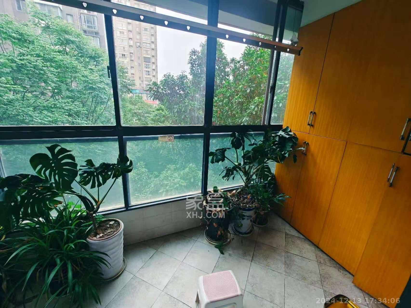 西子花苑 3室2厅2卫 2800.0元/月 西子花苑 3室2厅2卫 2800.0元/月室内图