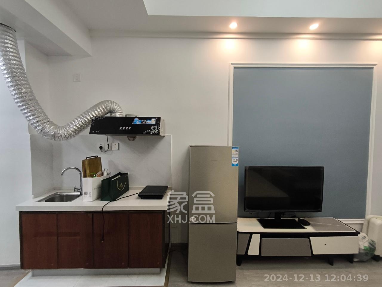 汇景发展环球中心  1室0厅1卫   2100.00元/月室内图