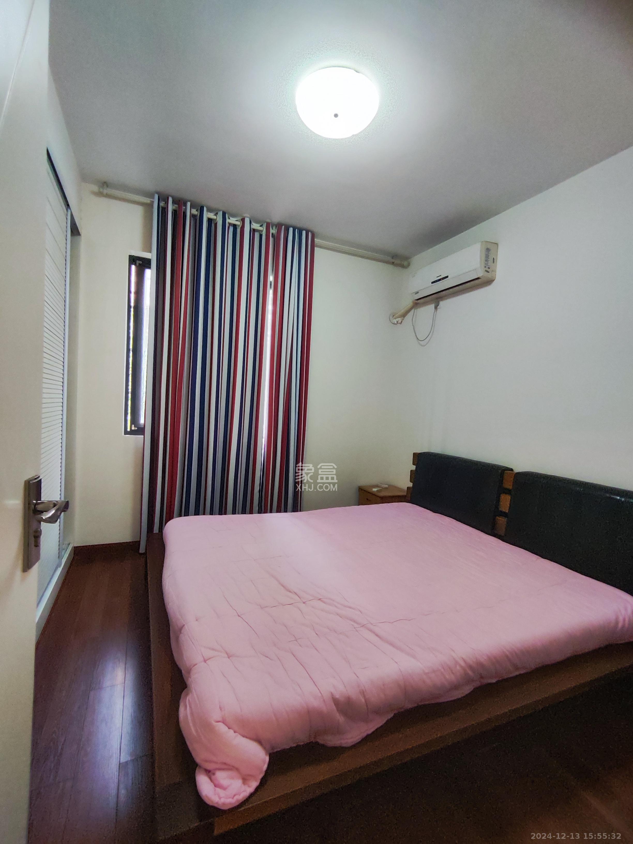 山水嘉园 3室1厅1卫 2200.0元/月 山水嘉园 3室1厅1卫 2200.0元/月室内图