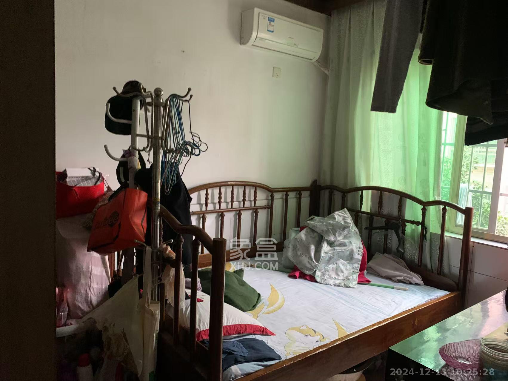 和平小区  3室2厅1卫    1500.0元/月室内图