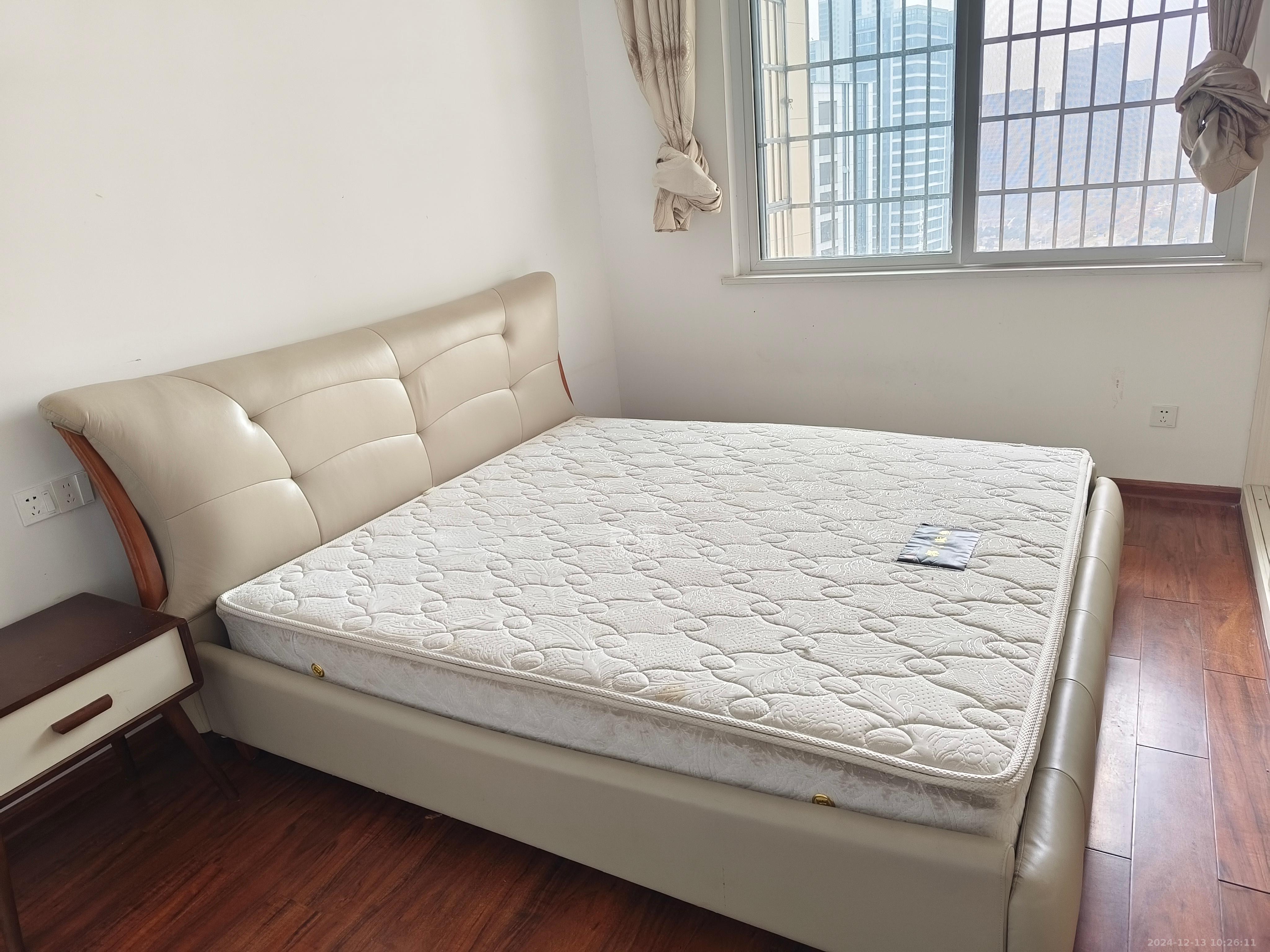 嘉顺苑  3室2厅1卫   2500.00元/月室内图