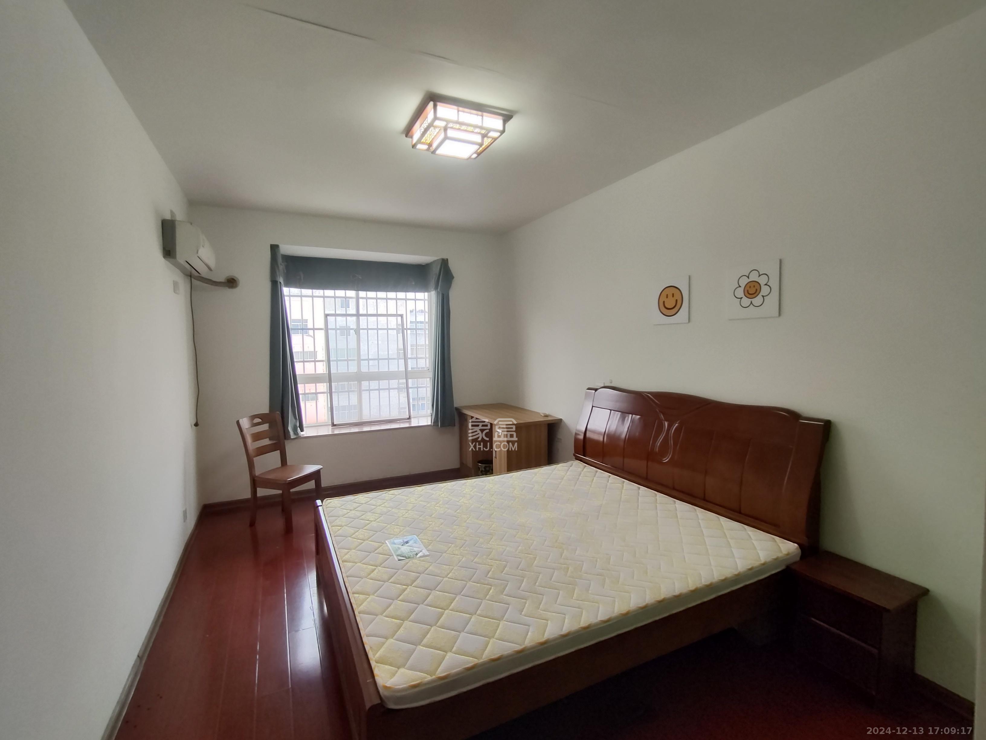 广厦新苑  3室2厅1卫   2400.00元/月室内图