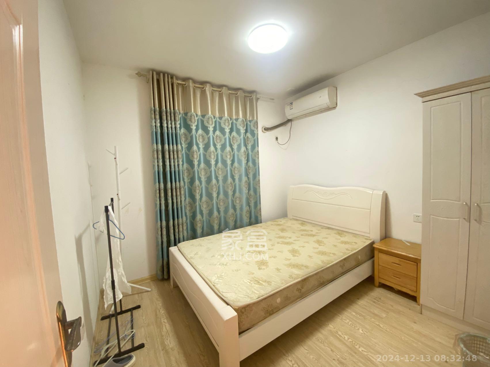 荣盛花语书苑  3室2厅1卫    2800.0元/月室内图