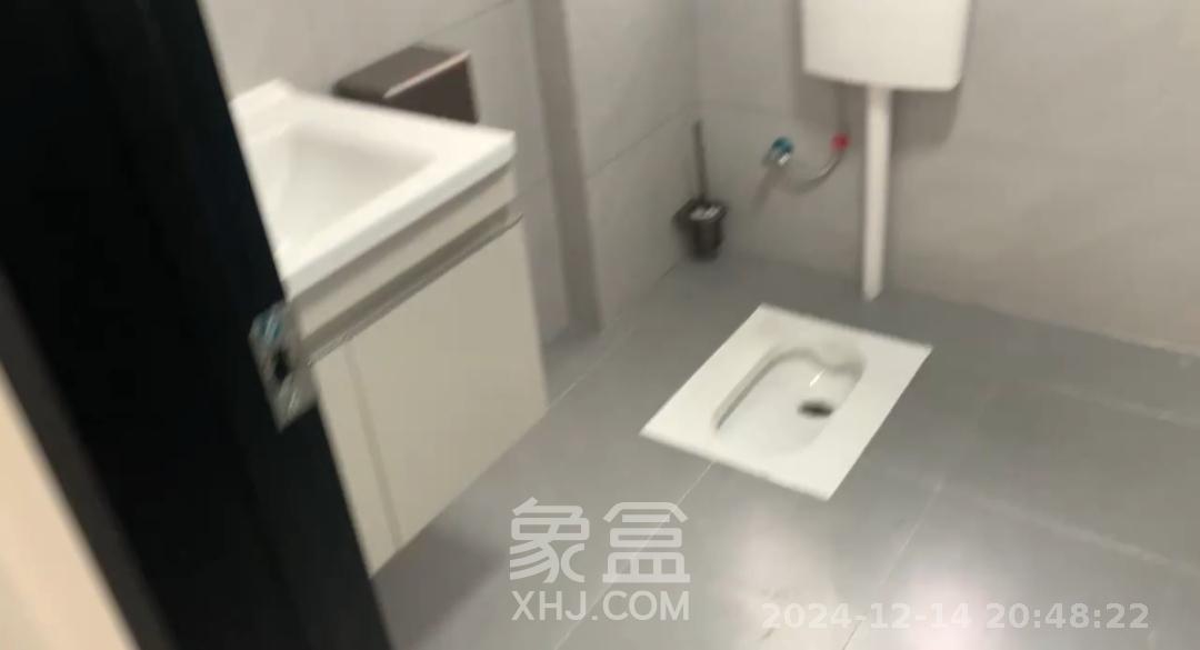 和润园三期  1室0厅0卫   2400.00元/月室内图
