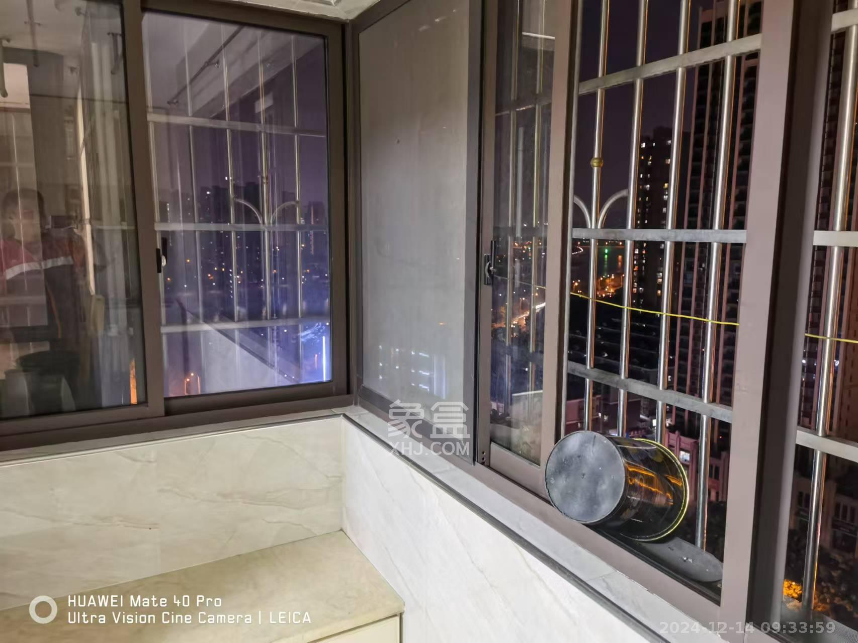 同鑫家园  1室2厅1卫    2300.0元/月 同鑫家园  1室2厅1卫    2300.0元/月室内图