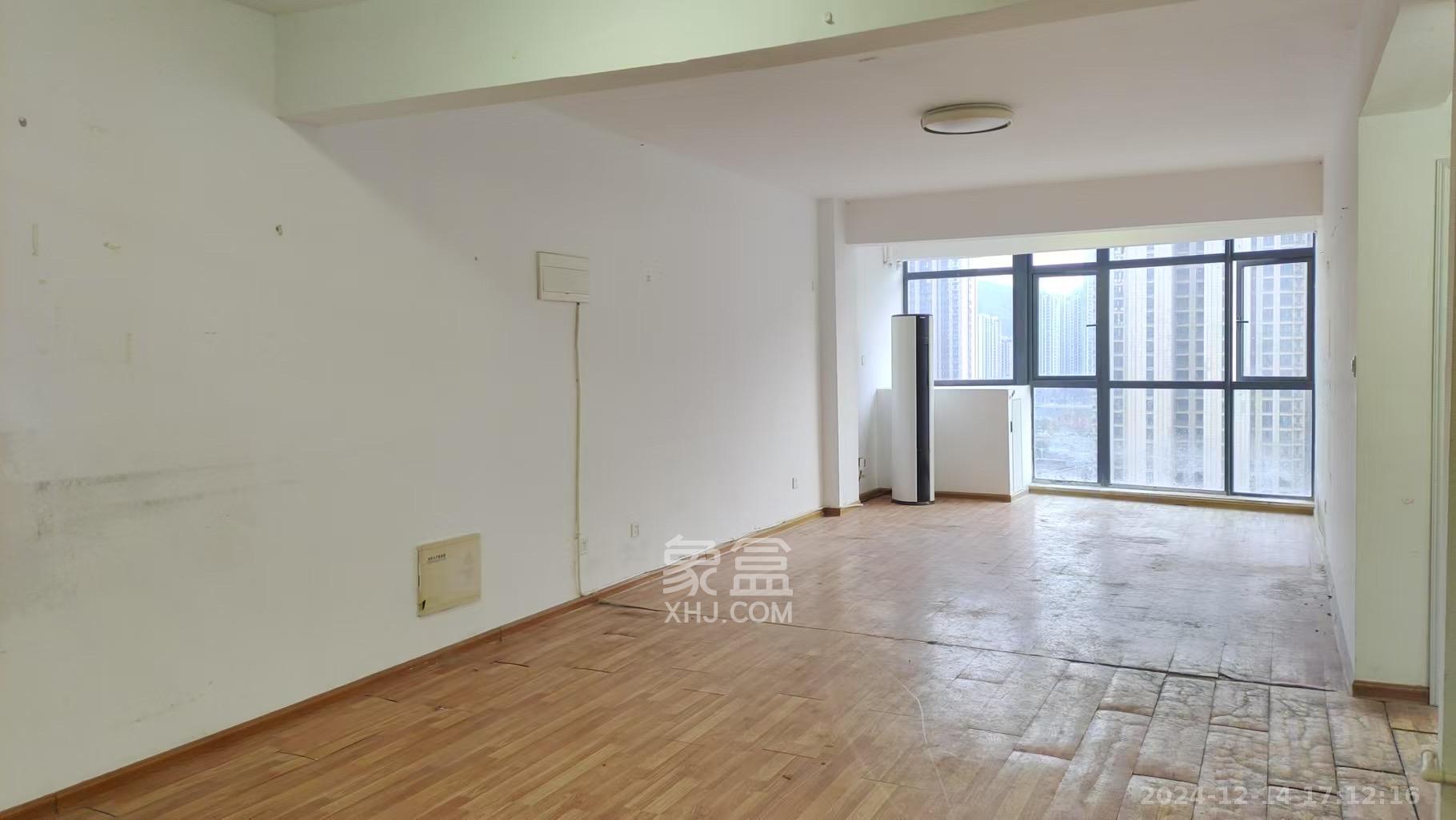 达美美立方 4室2厅1卫 4800.0元/月 达美美立方 4室2厅1卫 4800.0元/月室内图